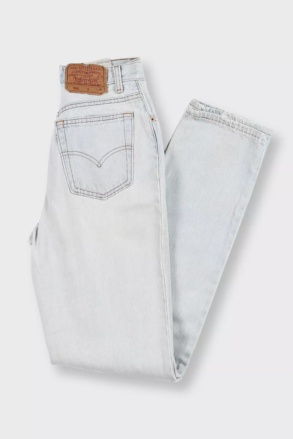 Vintage Levi’s® 501 Grungy Mid-Rise Light Wash Jeans | Urban Outfitters (US and RoW)