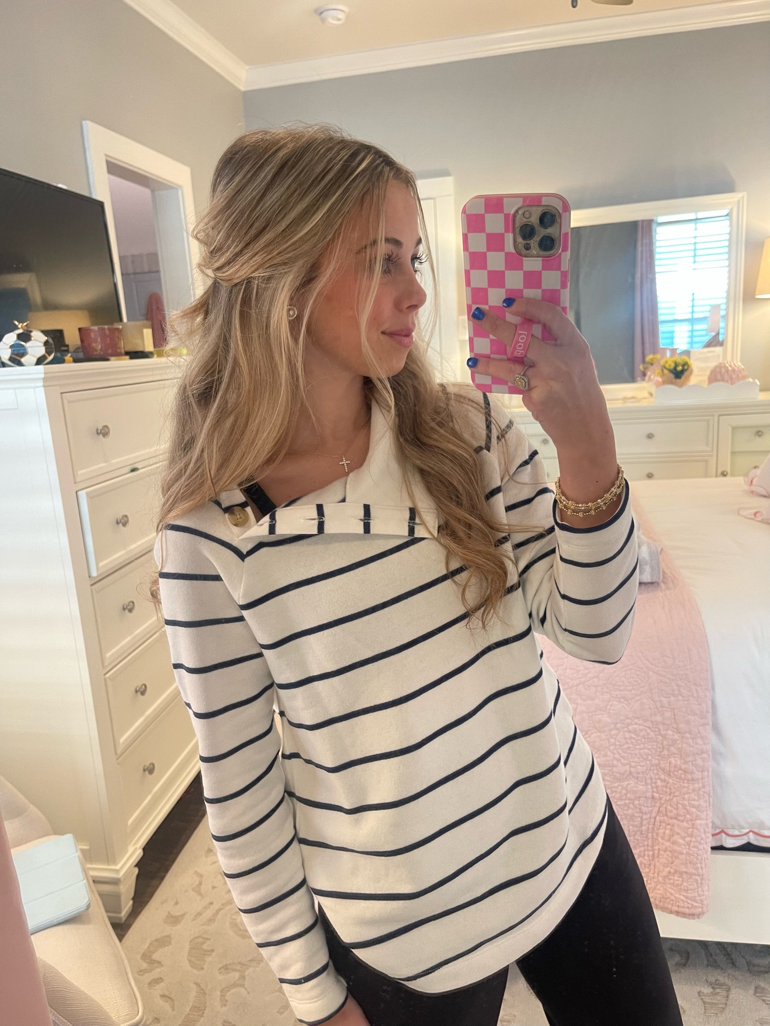 Cutest Pullover!!! 

#LTKSeasonal #LTKHolidaySale #LTKstyletip