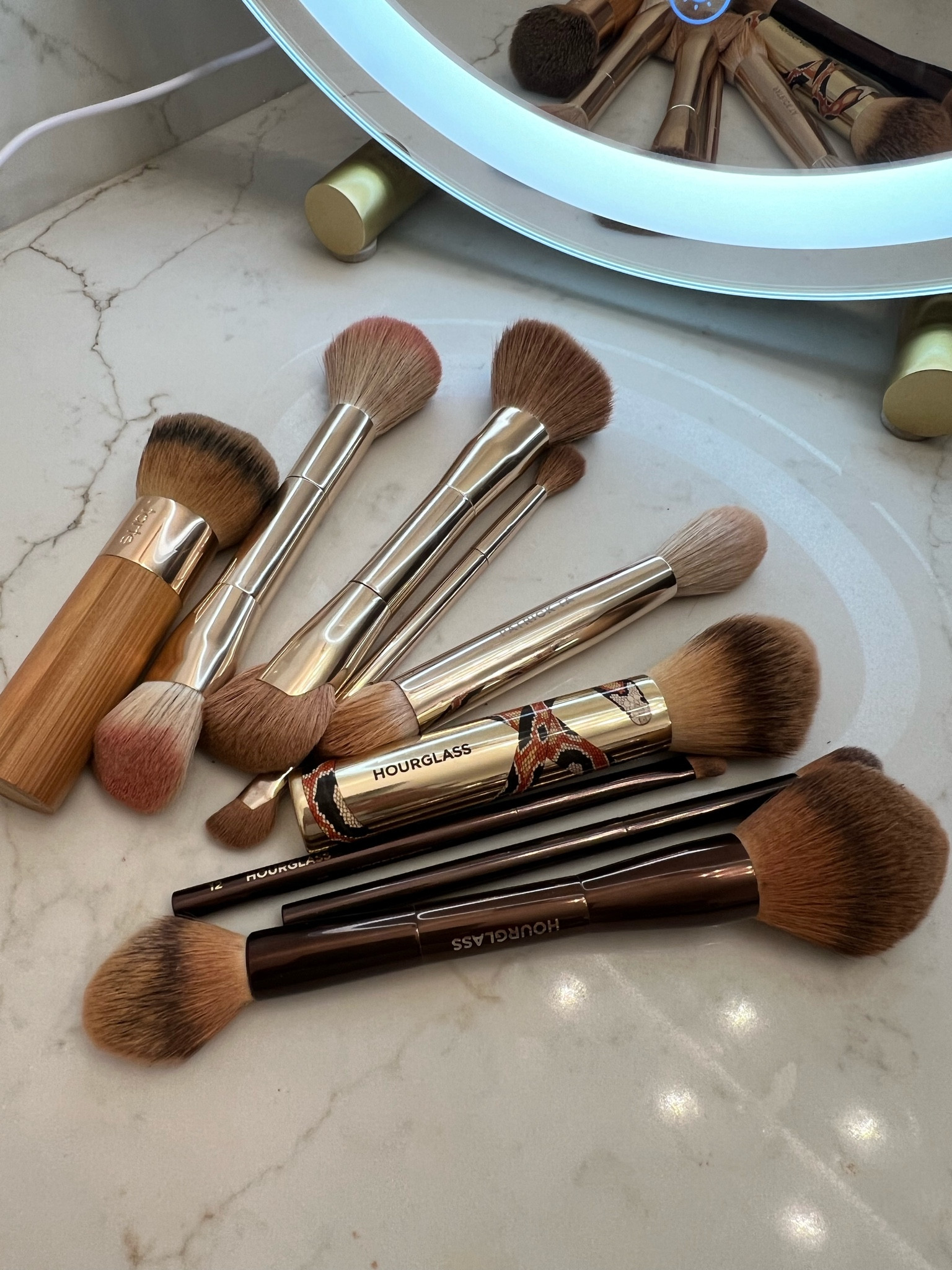 Top makeup brushes 

#LTKfindsunder50 #LTKfindsunder100 #LTKbeauty