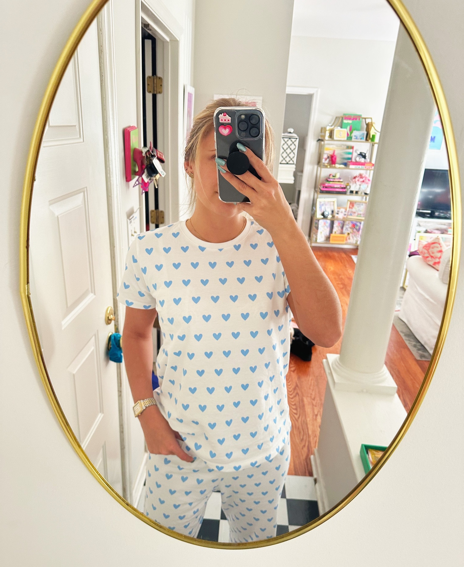 LAKE PJS !!!! tiktok @spearsnobeers2

#LTKFind #LTKGiftGuide #LTKunder100
