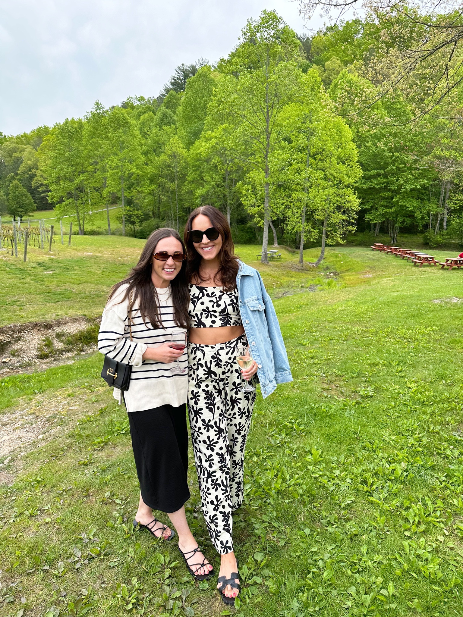 black and white matching set under $200 

#LTKstyletip #LTKunder100 #LTKSeasonal