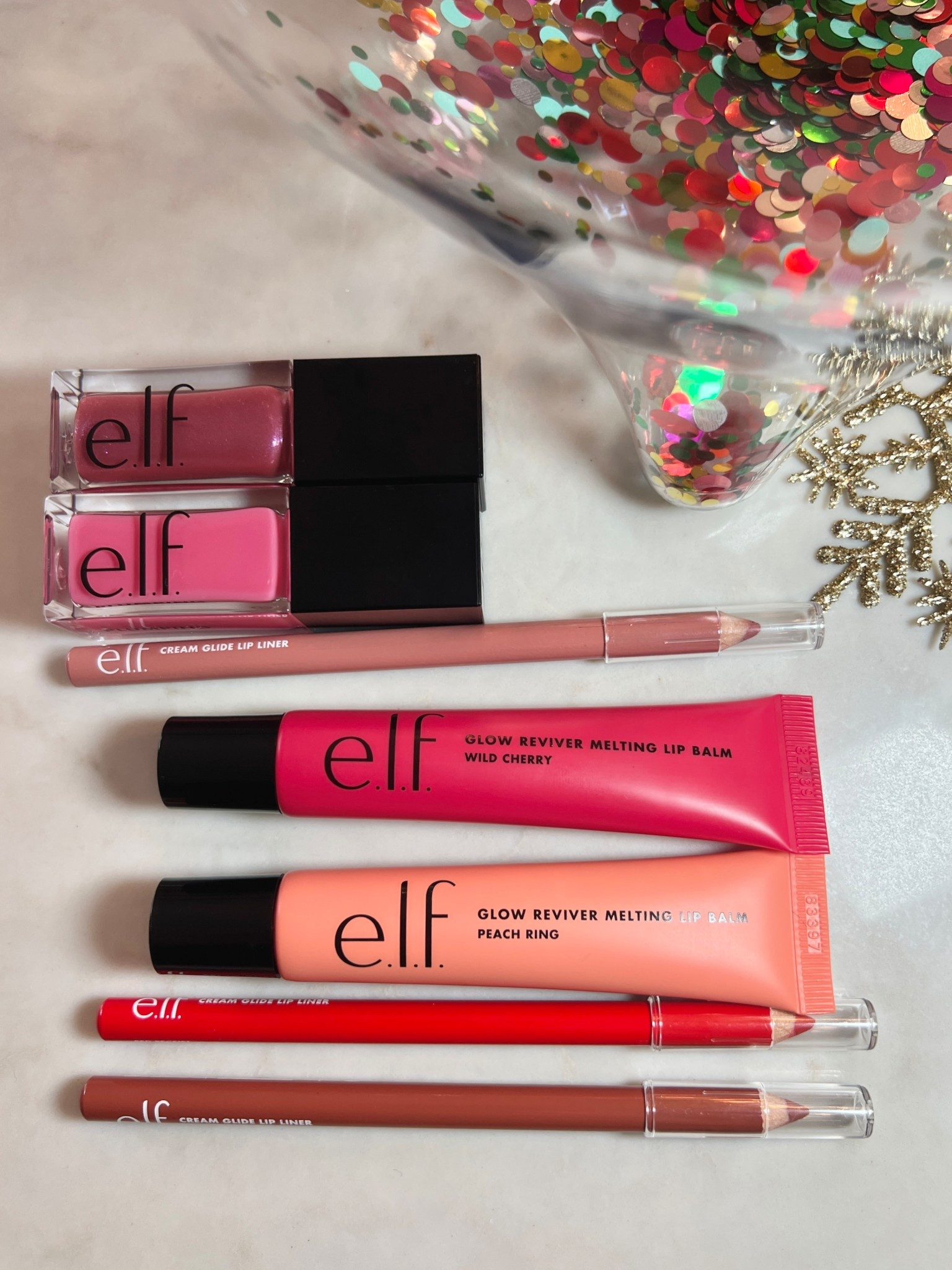 #ad Holiday parties equal endless excuses for glossy plump lips! @elfcosmetics lip oils and balms are the perfect combo of hydration and shine. And the price??  chefs kiss! 😘 affordable glam is the best glam. #elfcosmetics #elfingamazing #eyeslipsface #crueltyfree #vegan #elfpartner 


#LTKHoliday #LTKgrwm #LTKBeauty