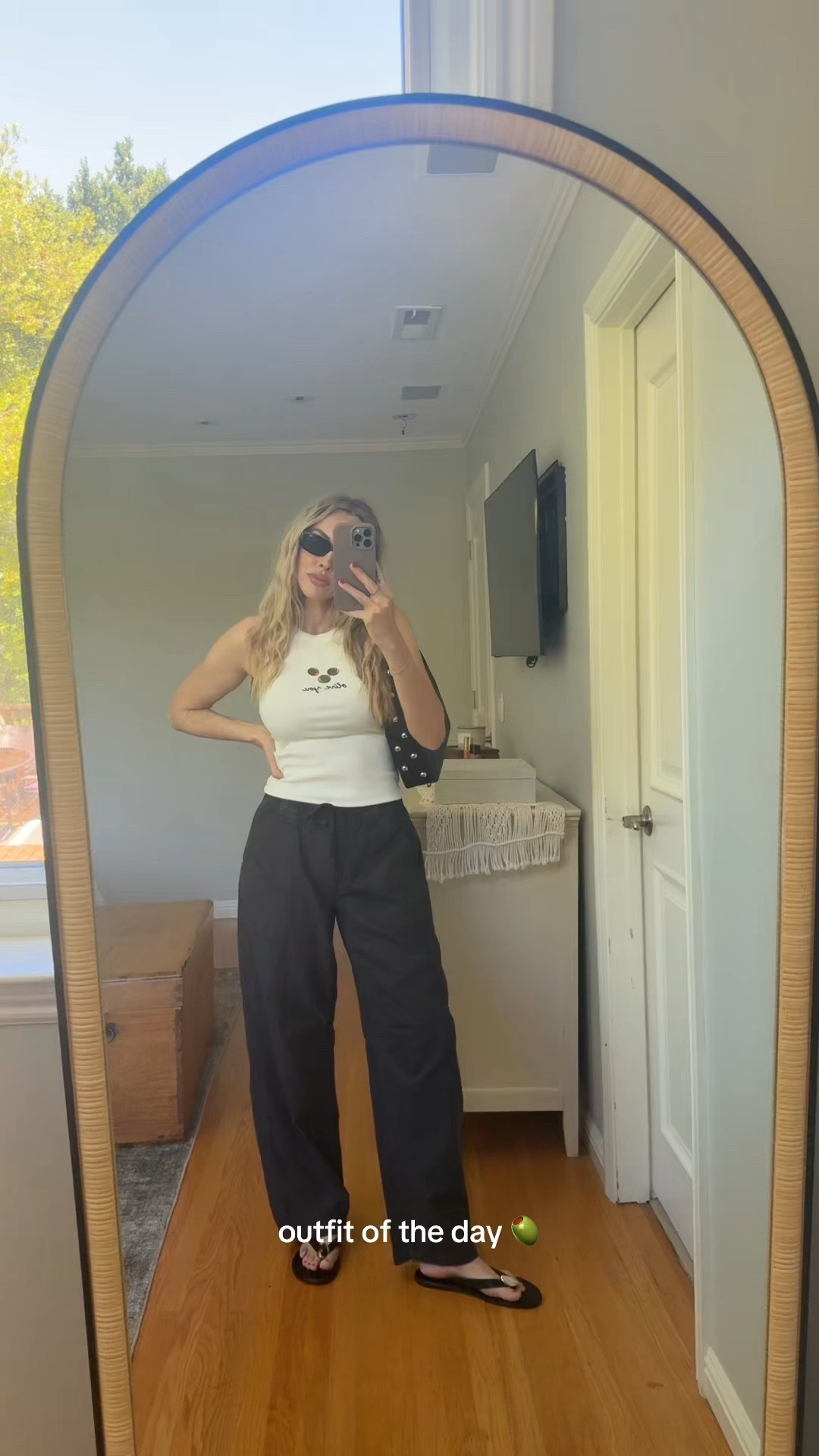 Size small in pants 5’6 and 140

#LTKmomlife #LTKMidsize #LTKTall
