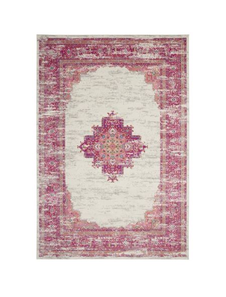 Indoor area rug on sale 🤗

#LTKhome #LTKsalealert #LTKstyletip