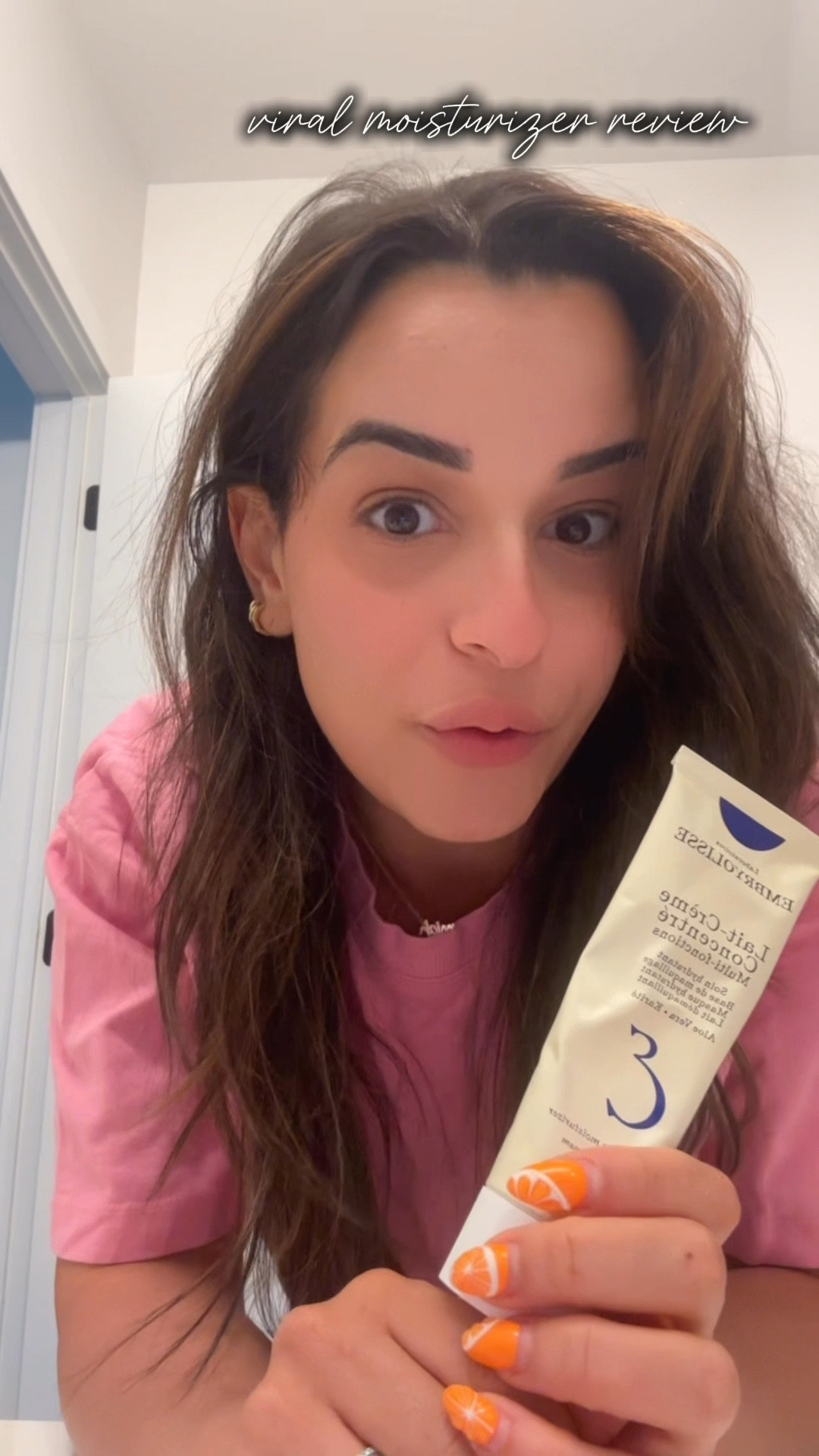 Obsessed with the Embryolisse Lait-Crème Concentré !!!! 
It’s a moisturizer + primer in one and makes my skin feel sooo smooth and hydrated.
Lightweight, not greasy, and my makeup goes on like a dream!

Definitely a staple in my routine 💃🏻💃🏻
MAGIC IN A TUBE I SWEAR!
#SkincareFav #Embryolisse #GlowyBase #MakeupPrep #DewySkin #FrenchPharmacy #SkincareRoutine #PrimerGoals #HydratedSkin #CleanBeauty #SkinPrep #MakeupLover #NoFilterSkin #BeautyEssential #EverydayGlow

#LTKBeauty #LTKSeasonal #LTKFindsUnder50