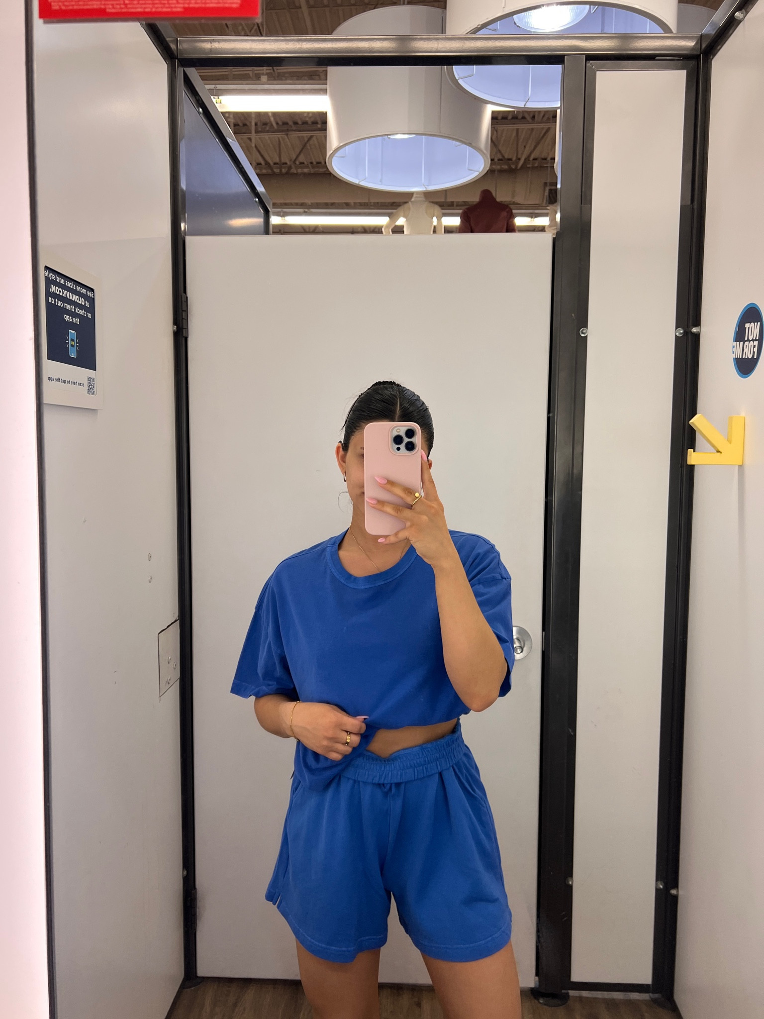 This Blue Color from Old Navy 💙💙💙

#LTKstyletip #LTKfindsunder50 #LTKActive