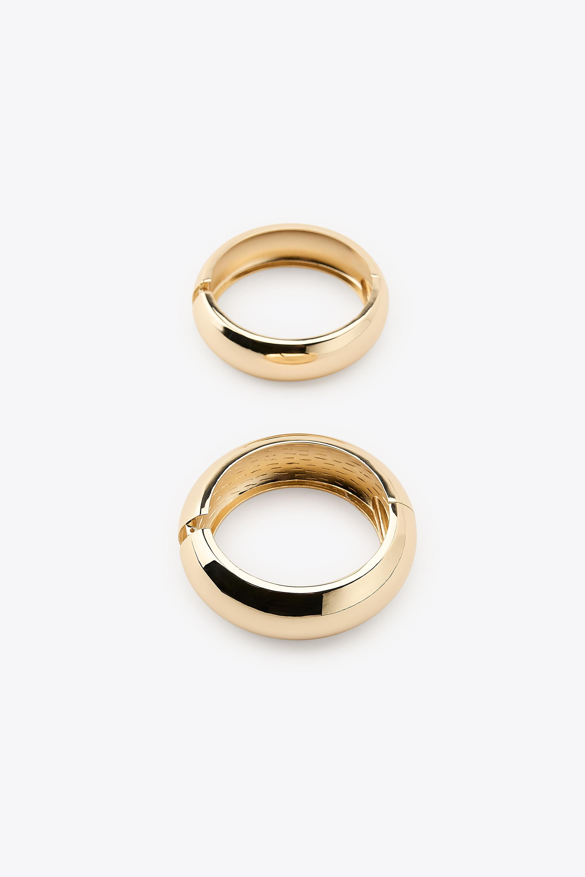 2-PACK OF EMBOSSED METAL BRACELETS | Zara US