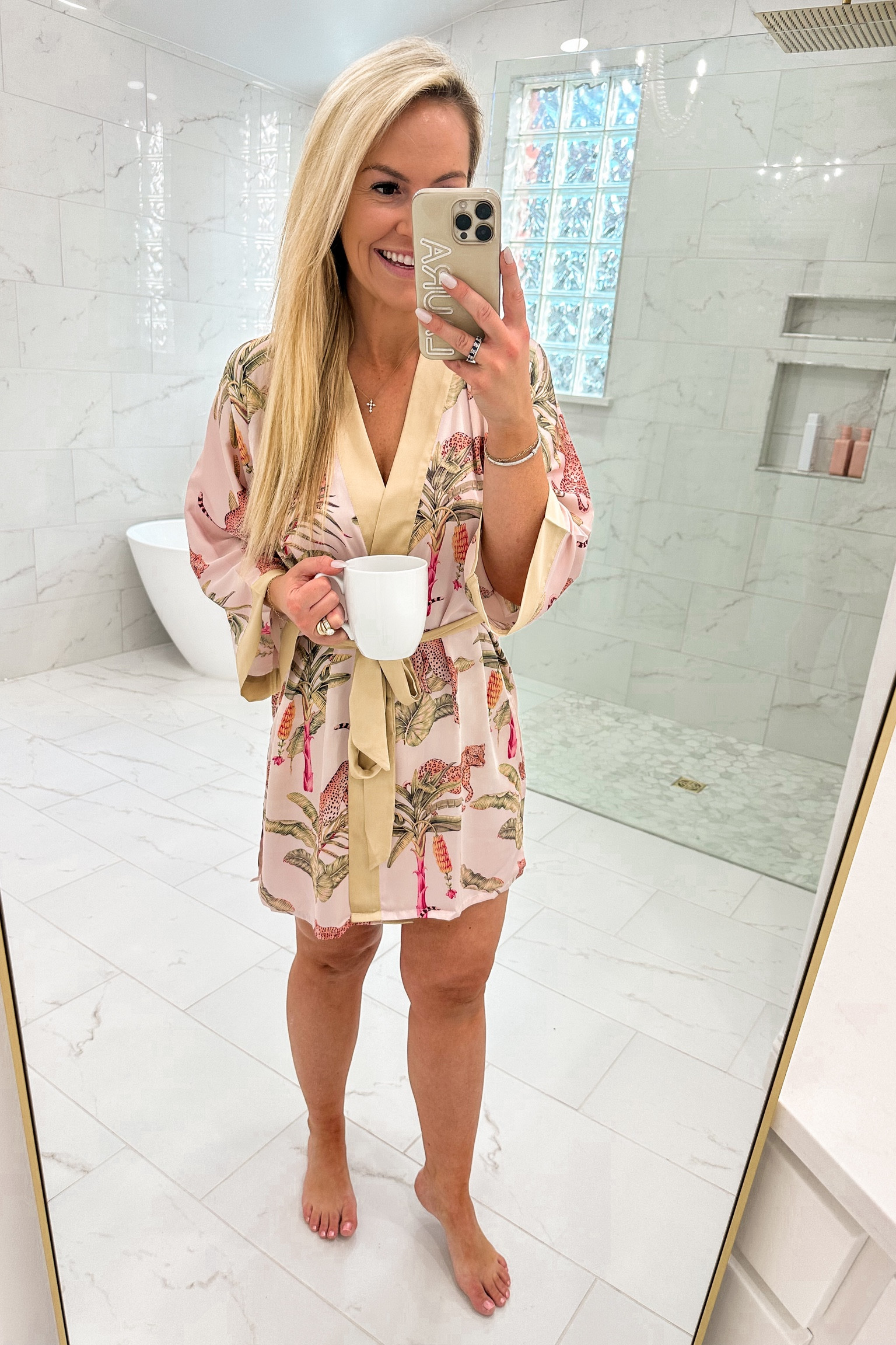 Luxury robes you need! Perfect gifts too! Merritt20 for 20% off! 