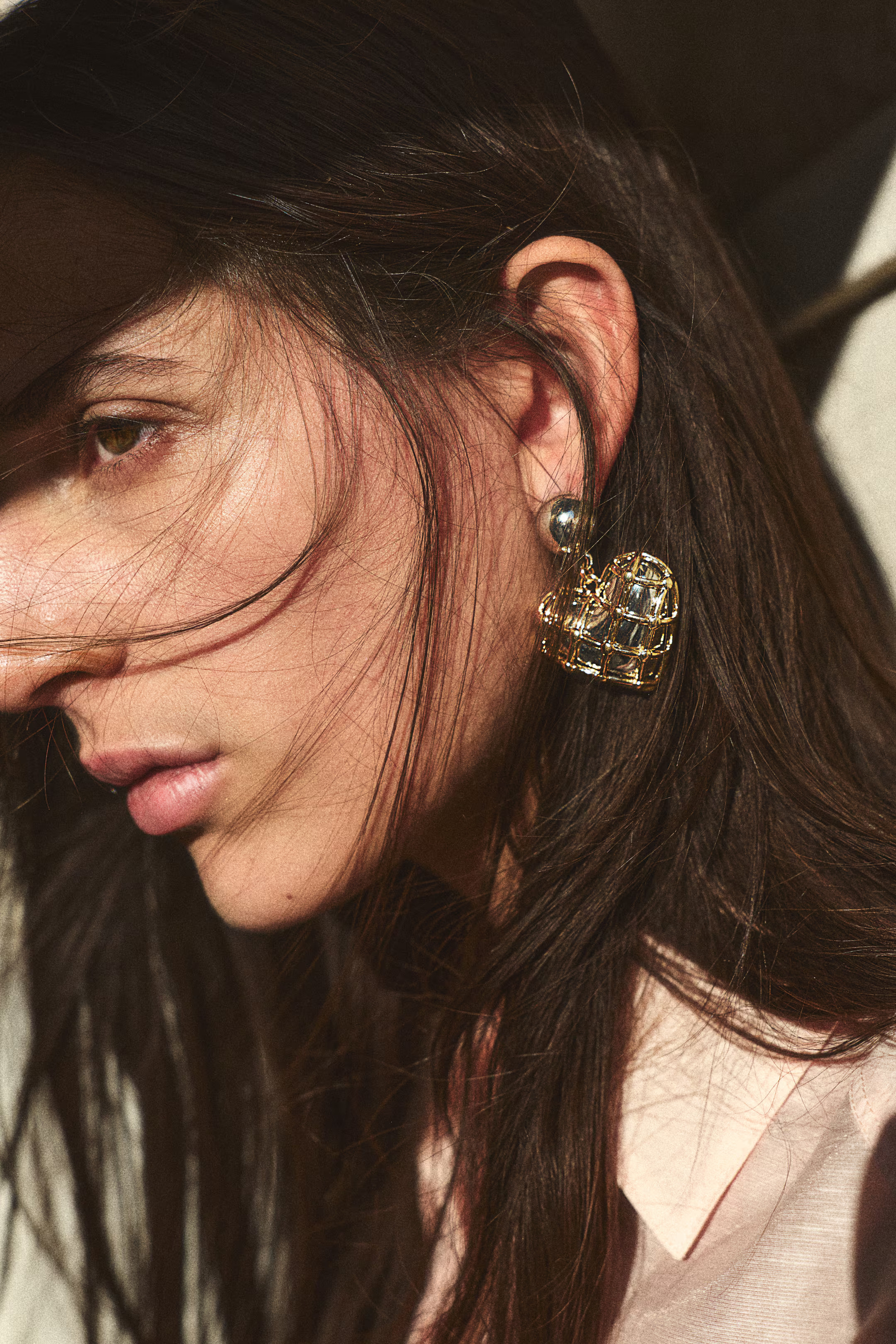 Heart-Shaped Pendant Earrings | H&M (US + CA)