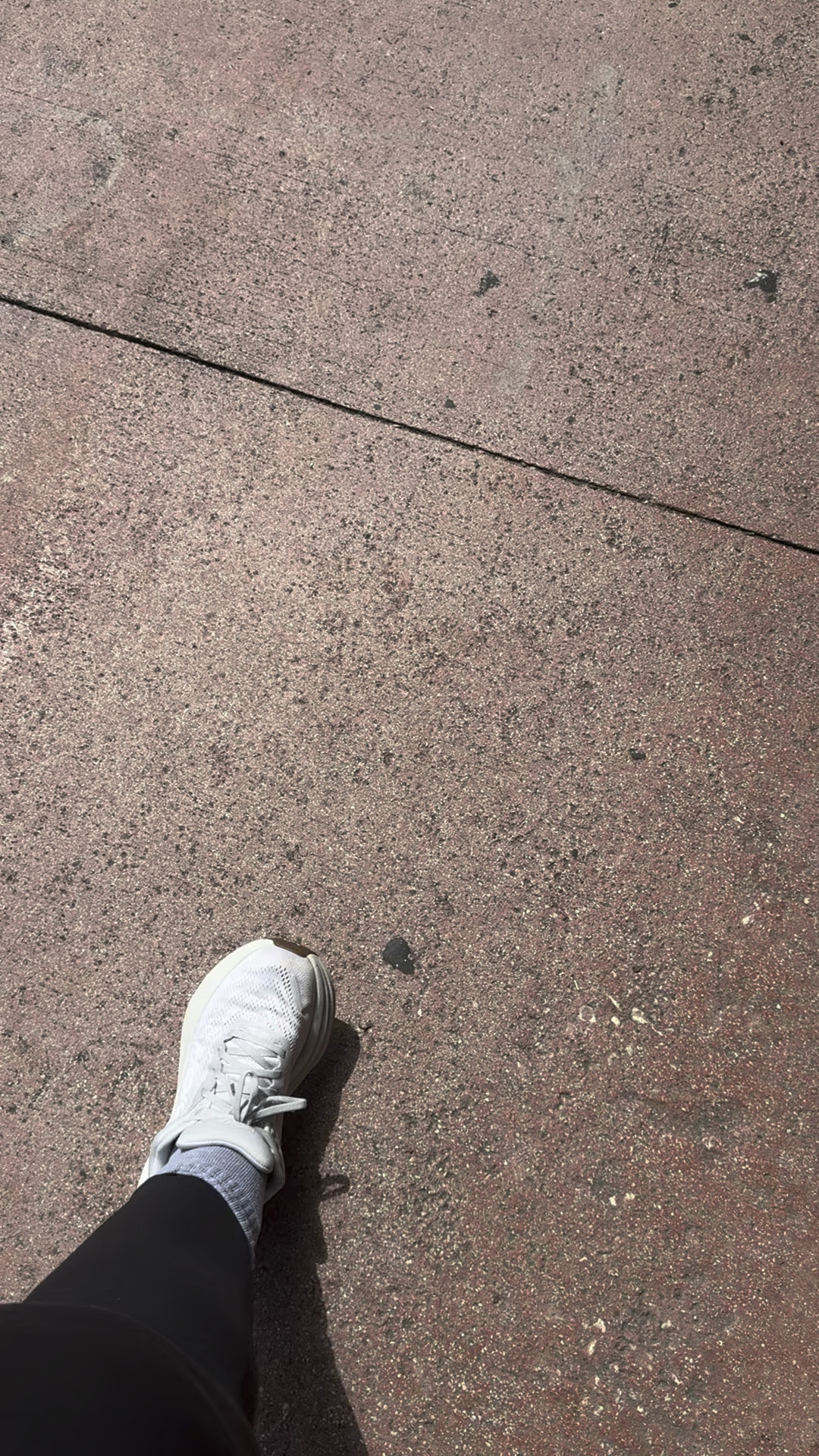 📌Comfortable Shoes make consistency a breeze ! Took my Hokas on vakay😌

#LTKTravel #LTKPlusSize #LTKVideo