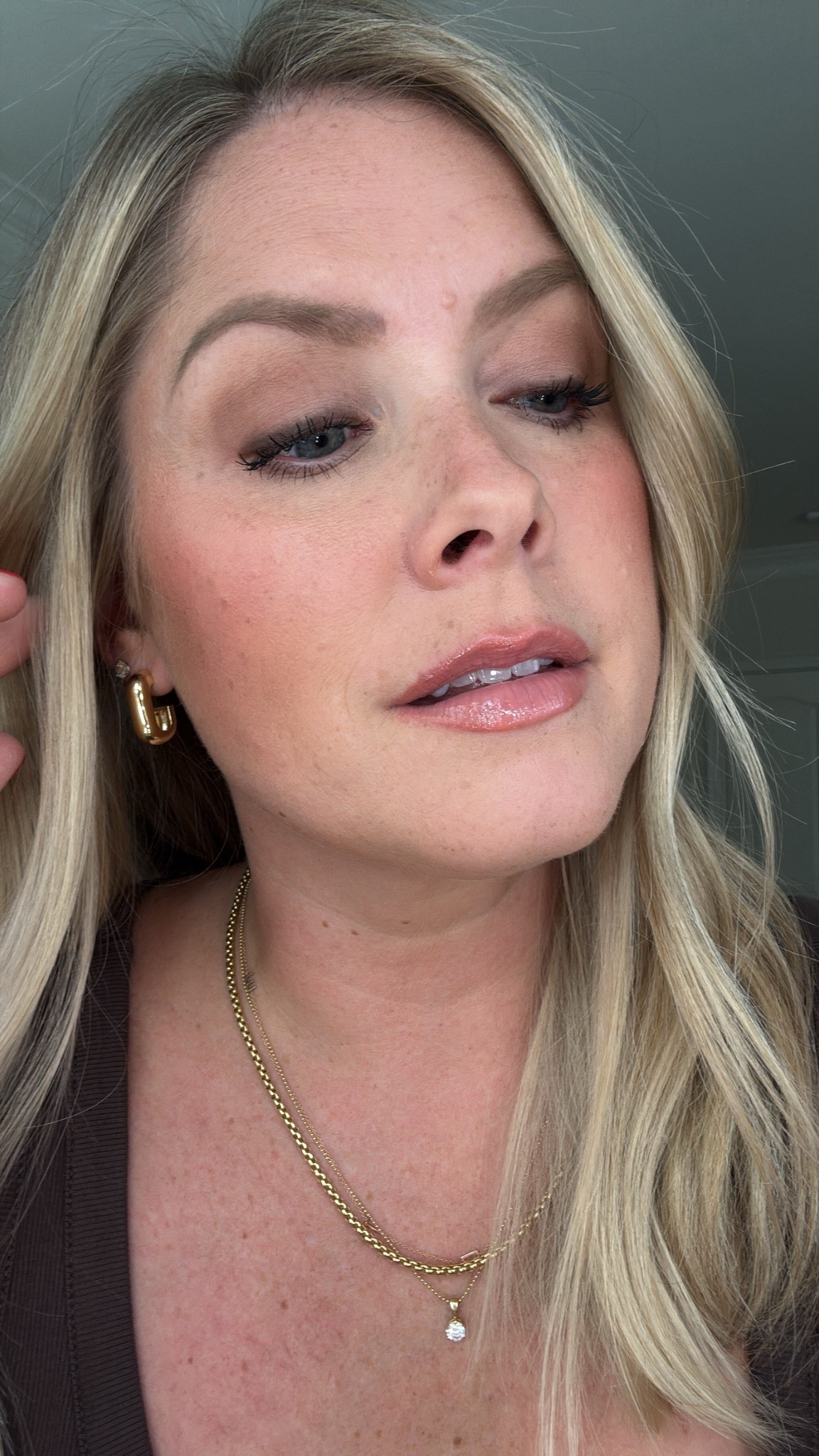 Today we are talking about makeup brushes!! @Sephora PRO brushes to be exact. I love the quality, durability, and price point of the Sephora PRO brush line. I’m also a big fan of the Makeup by Mario eyeshadow brush because it is dual-ended and blends so seamlessly. Top off your final look with this perfect lip liner from Pat McGrath, and you’ll be set! Be sure to look into same-day delivery and check off signing up to be a Beauty Insider from your list before making any purchases at Sephora. You’ll be happy you did!  #sephorapartner #sephorahaul 
