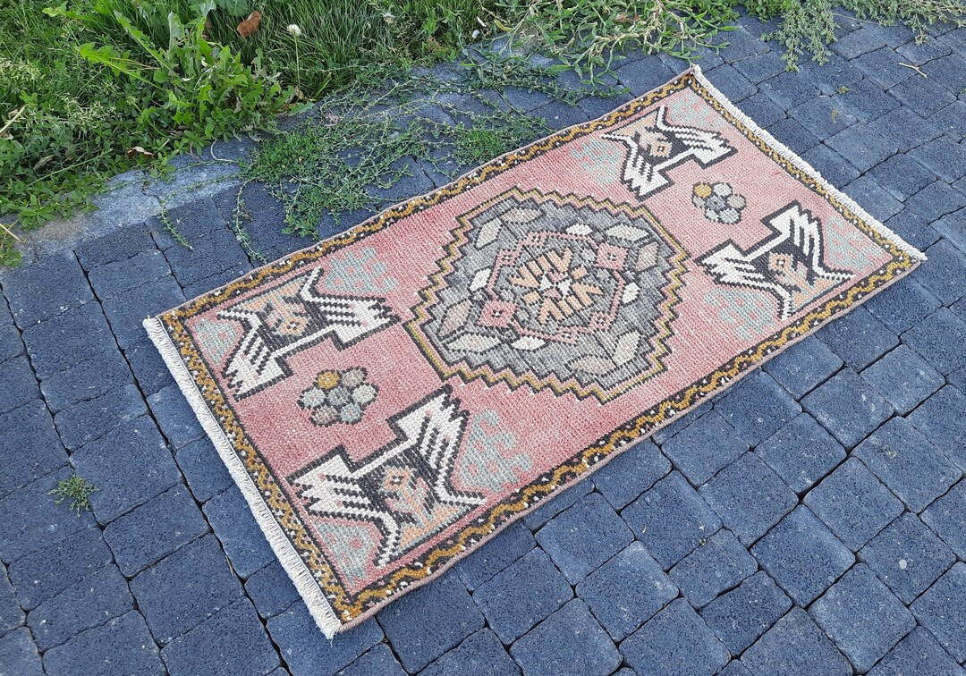 Small Vintage Rug Turkish Rug 2x3 Pink Mini Rug - Etsy | Etsy (US)