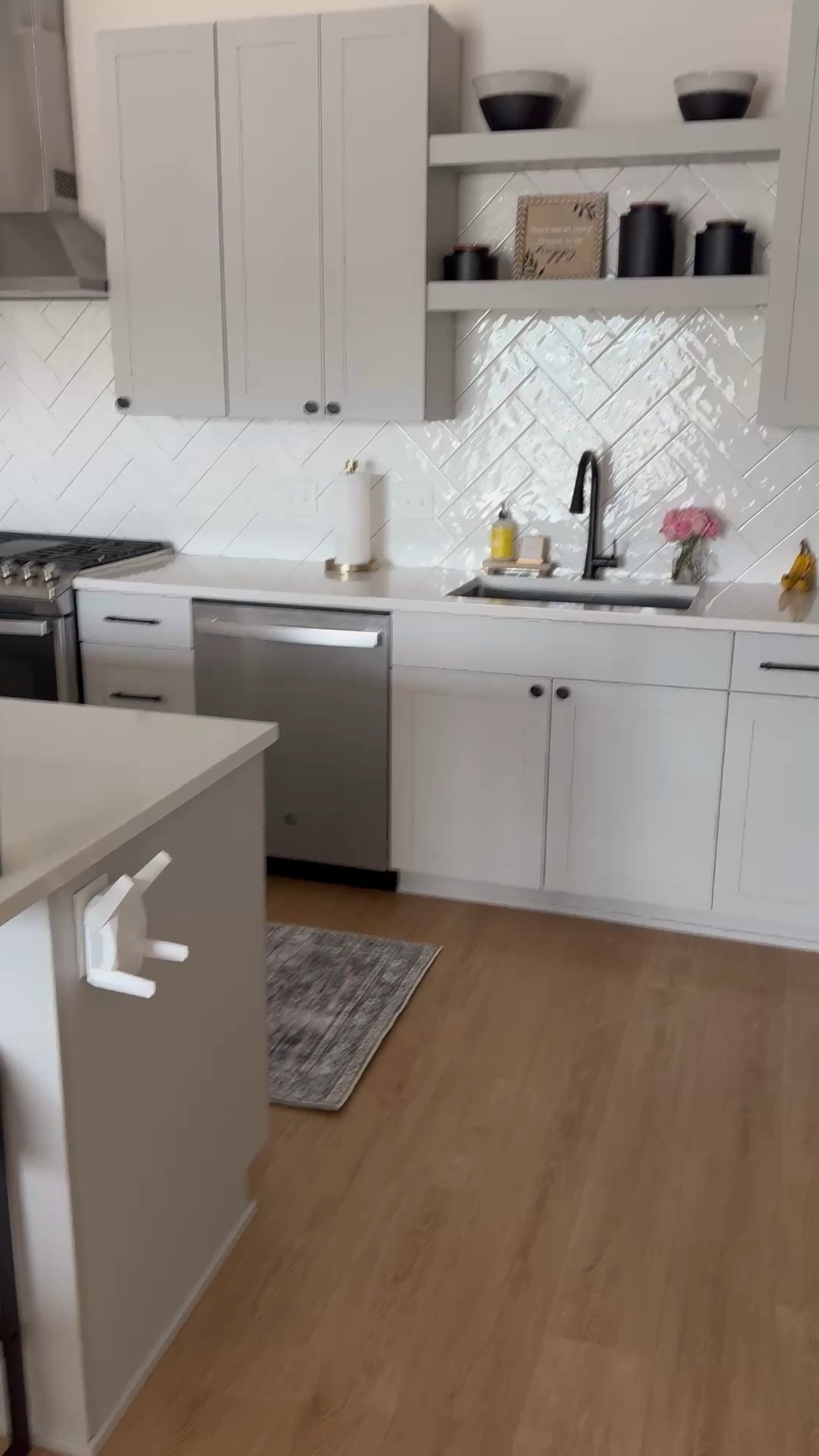 Kitchen finds ✔️

#LTKHome #LTKFindsUnder100