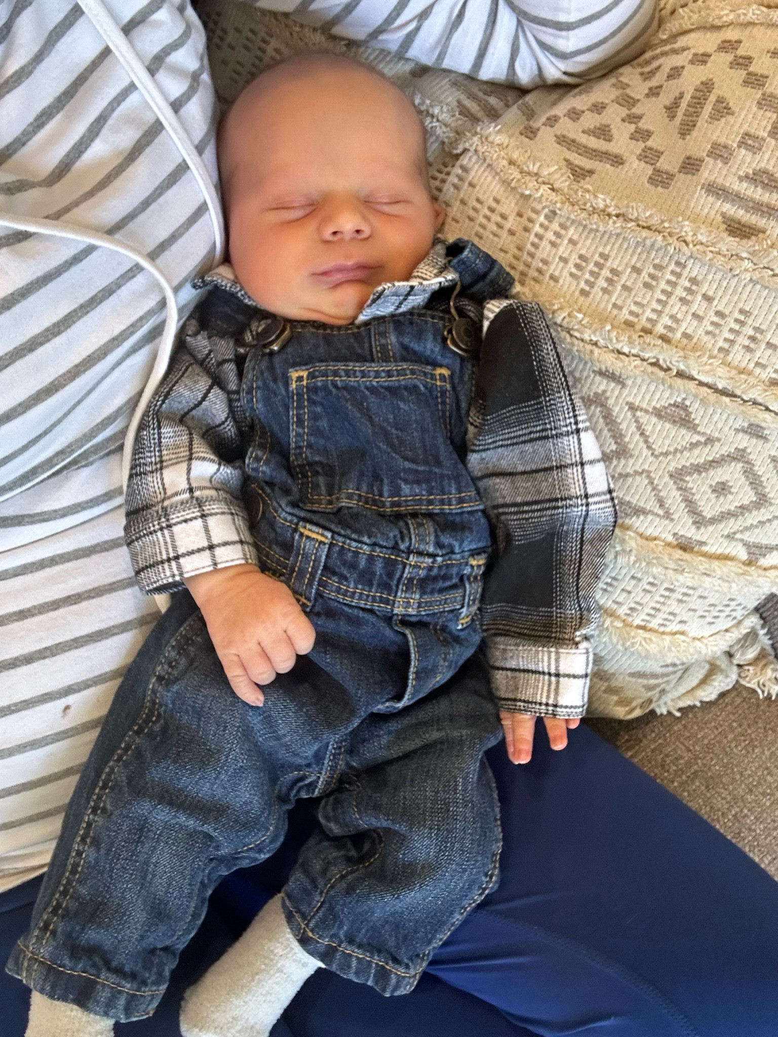 Carters baby overalls. 

Baby outfits, boy outfit, fall outfit, fall fashion 

#LTKFamily #LTKSeasonal #LTKBaby