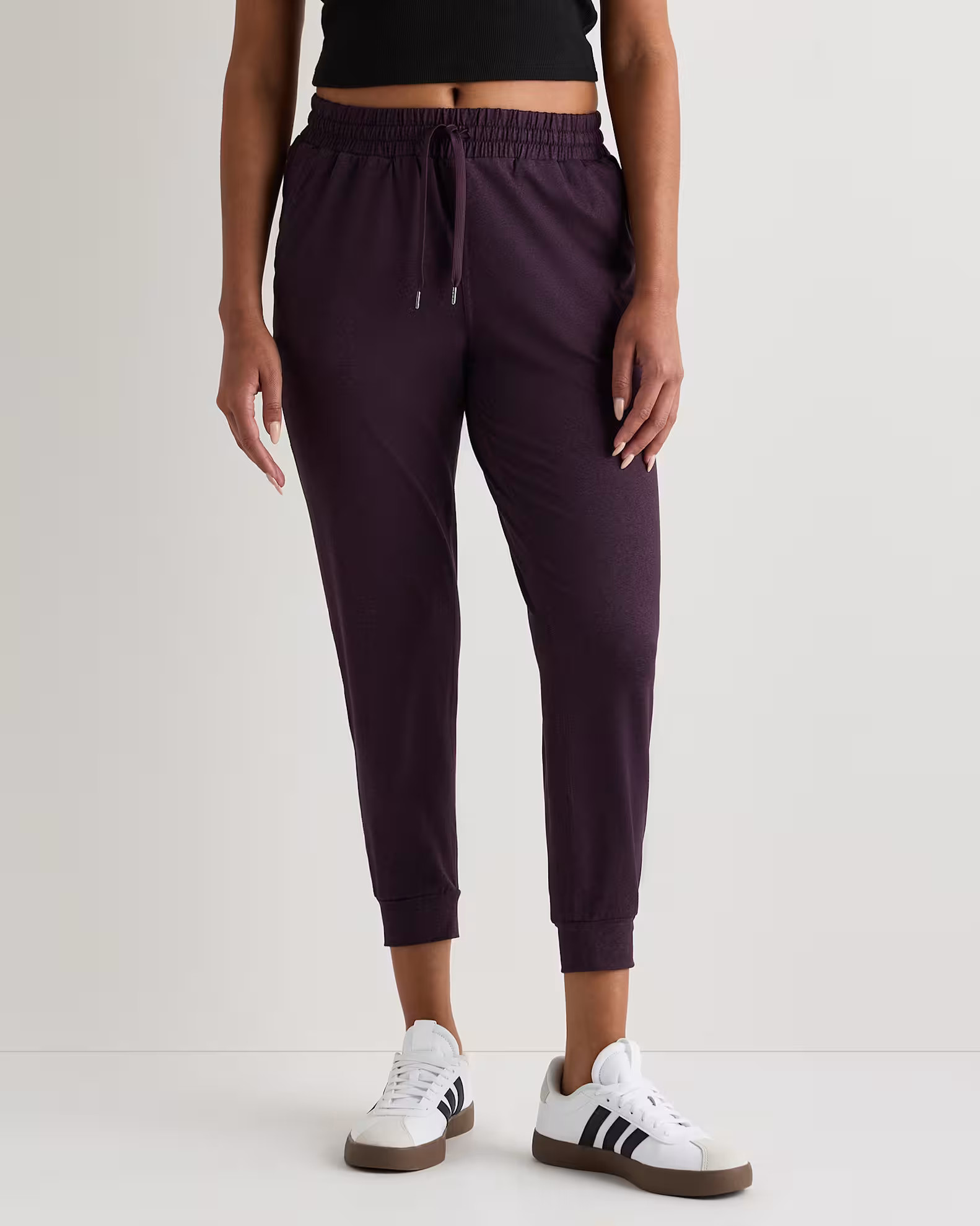 Flowknit Mid-Rise Jogger in Heather Deep Orchid Purple | Quince