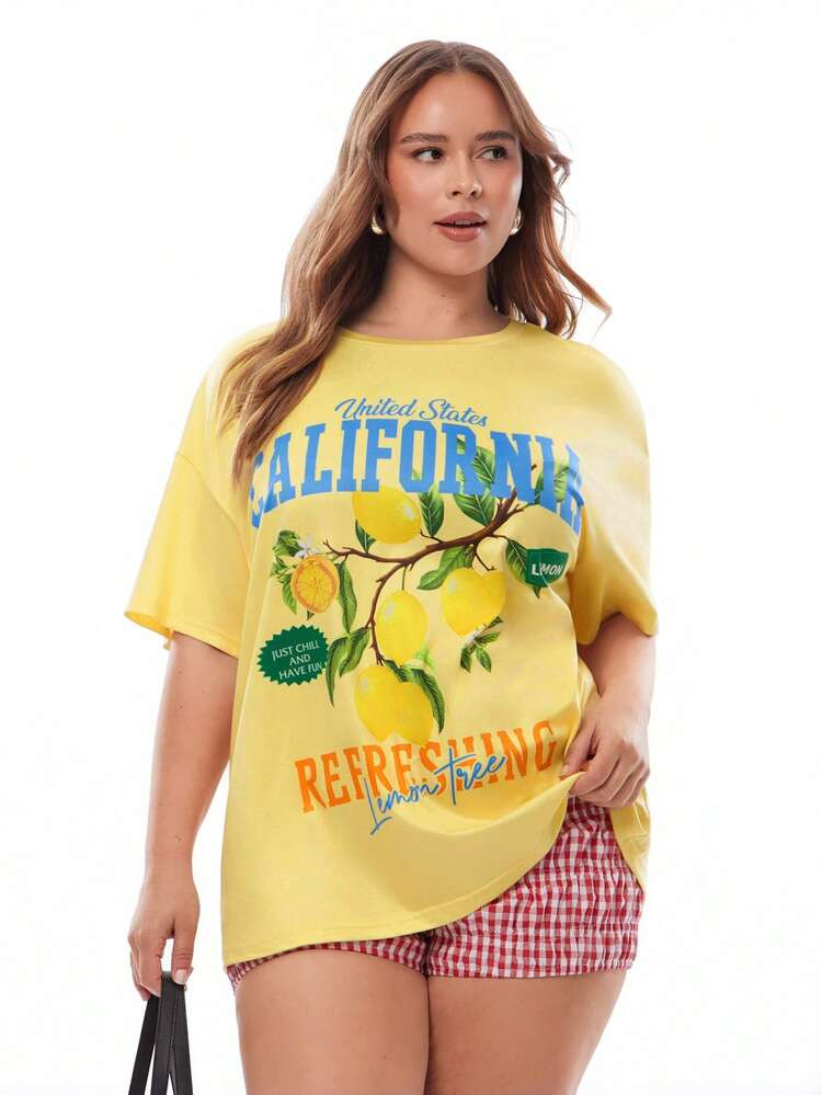 Solavibe Women Plus Size Spring Summer Vacation Round Neck Front Print Loose Graphic T-Shirt And Plaid Fabric Shorts Beach 2-Piece Set Plus Size Graphic Tees Women Yellow Plus Size Top, Summer Outfits | SHEIN