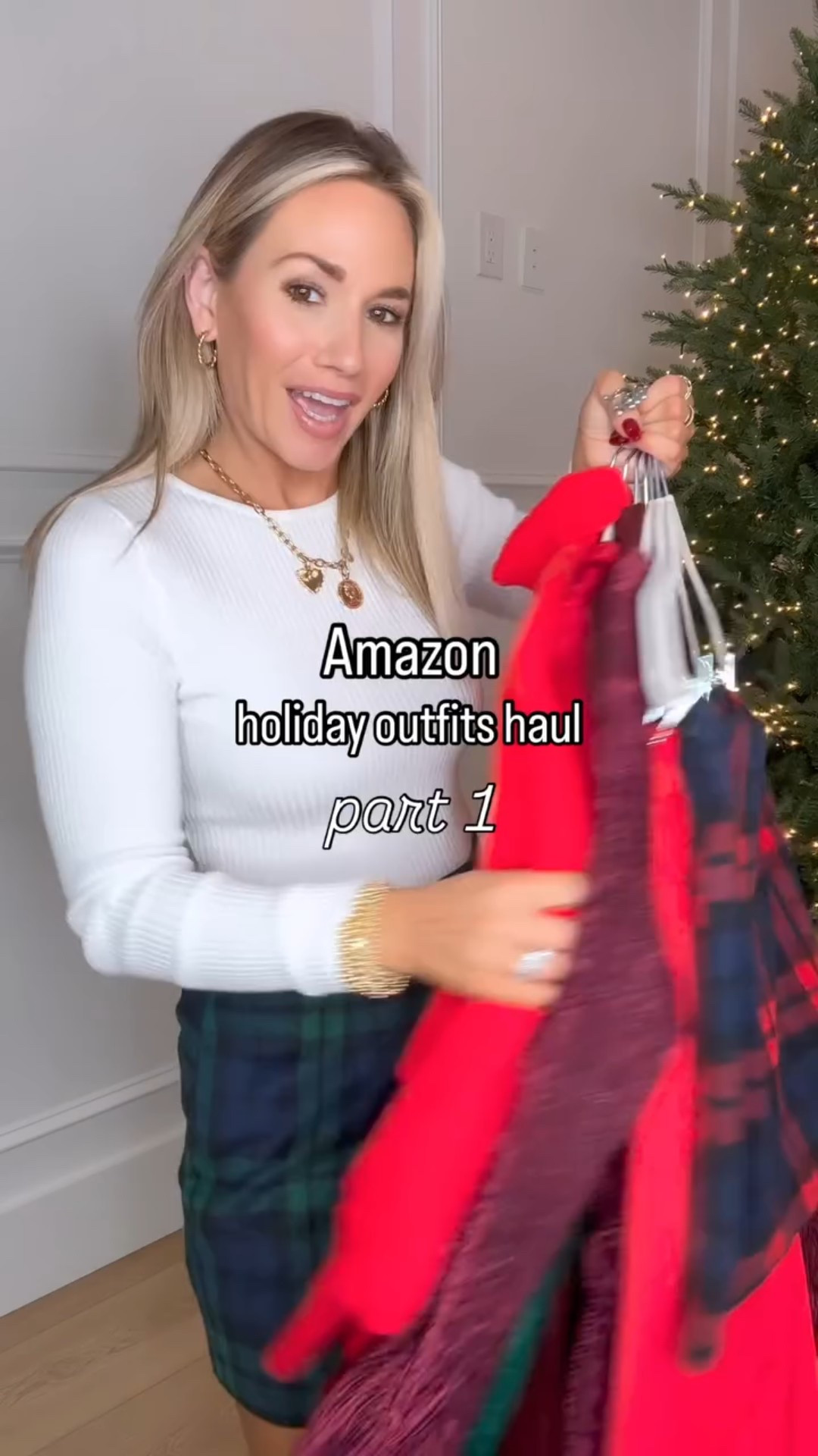 Amazon Holiday Outfits Part 1! 🎄These are perfect for holiday parties, gift exchange, Christmas Eve, church service, office party, and more!


#LTKFindsUnder50 #LTKHoliday #LTKGiftGuide