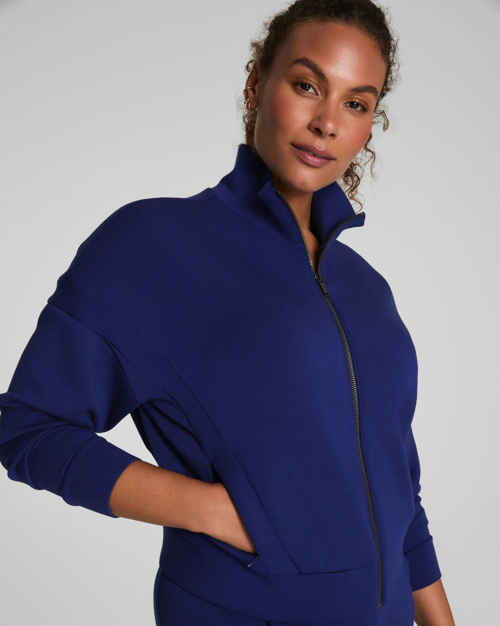 AirEssentials Track Jacket – Lightweight, Sporty & Ultra-Soft | SPANX | Spanx