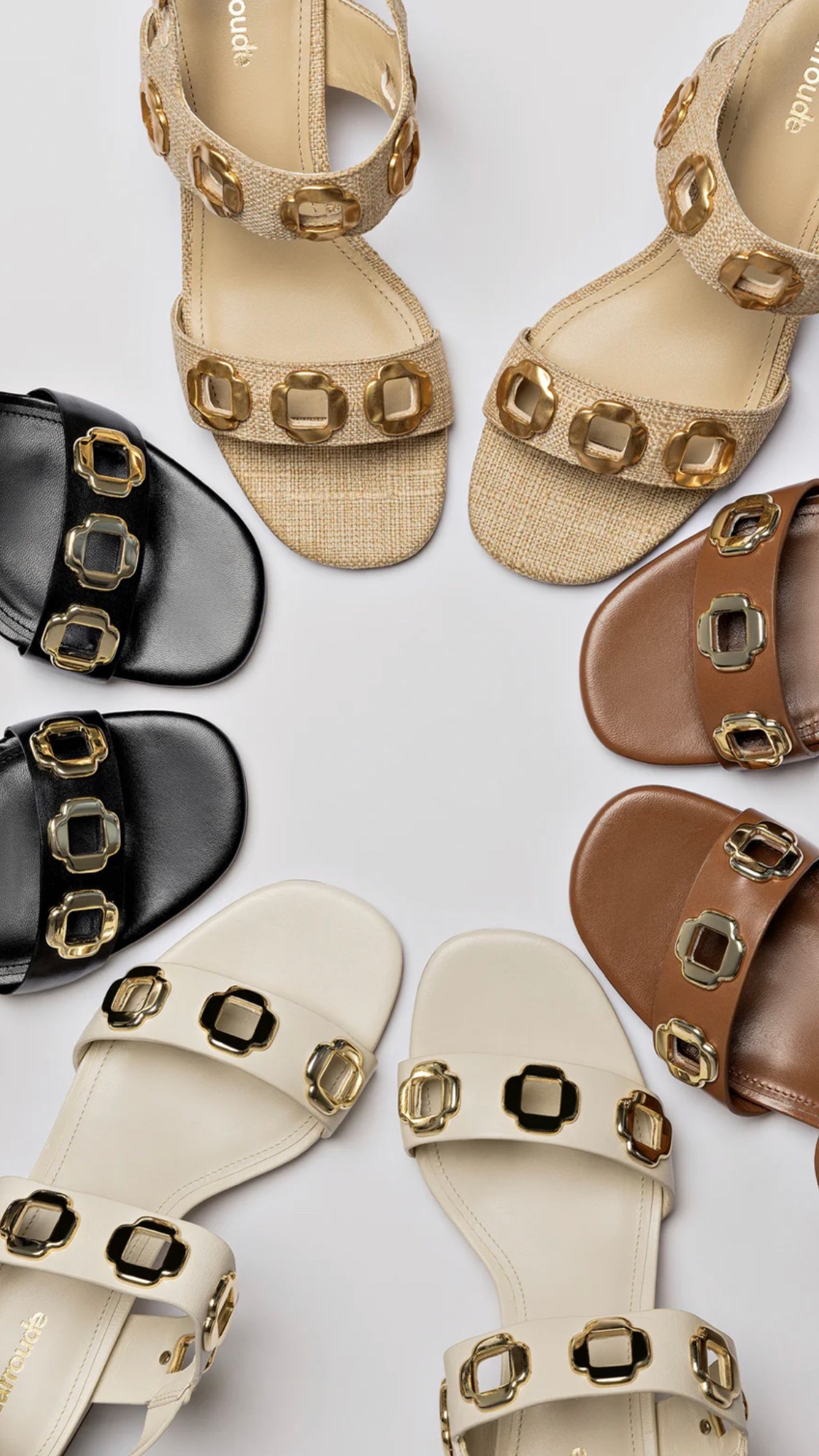 Shoesssssss ❤️

Sandals for the weekend.

#shopdeescloset #shopaholicscloset

#LTKShoeCrush #LTKSummerEdit