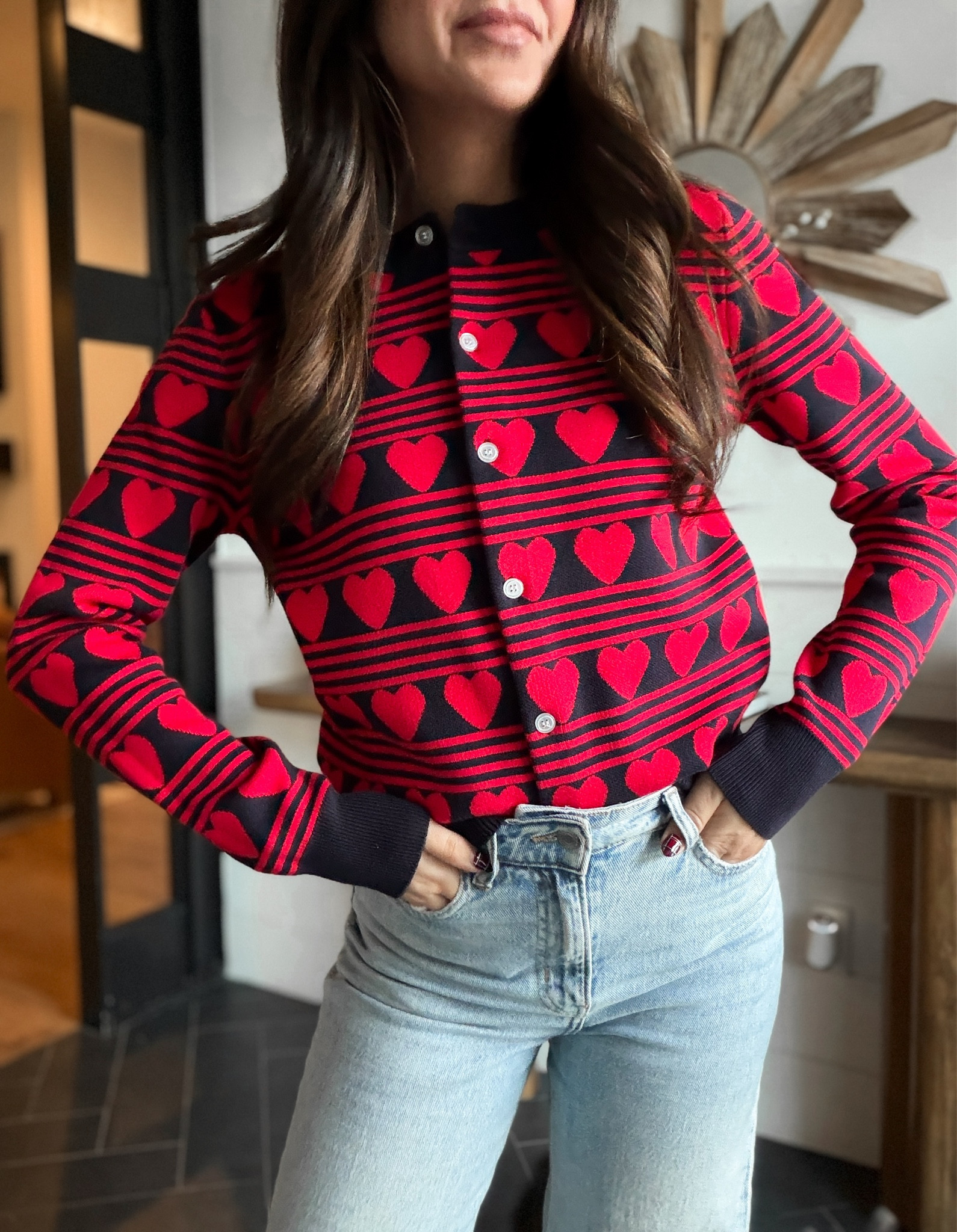 Valentine’s Day heart sweater cardigan, perfect for a work event or school event. Cute teacher outfit or mom Valentine’s Day party. Also comes in a white & navy  

Wearing size XS. 
5,4” 