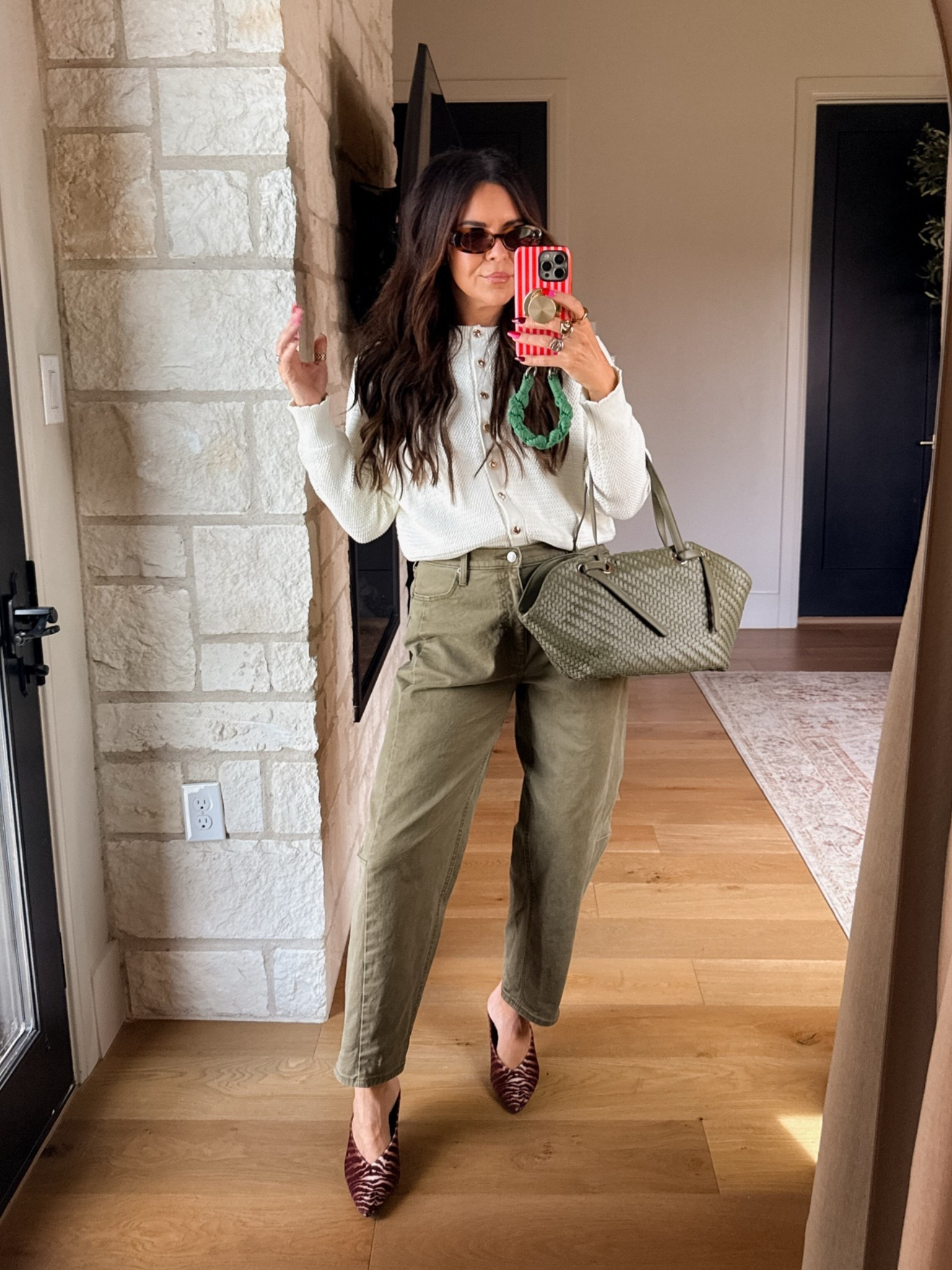 Entire fit is Walmart!
Sweater: large
Pants: size 10 (get your true size)

#LTKootd #LTKOver40 #LTKWorkwear