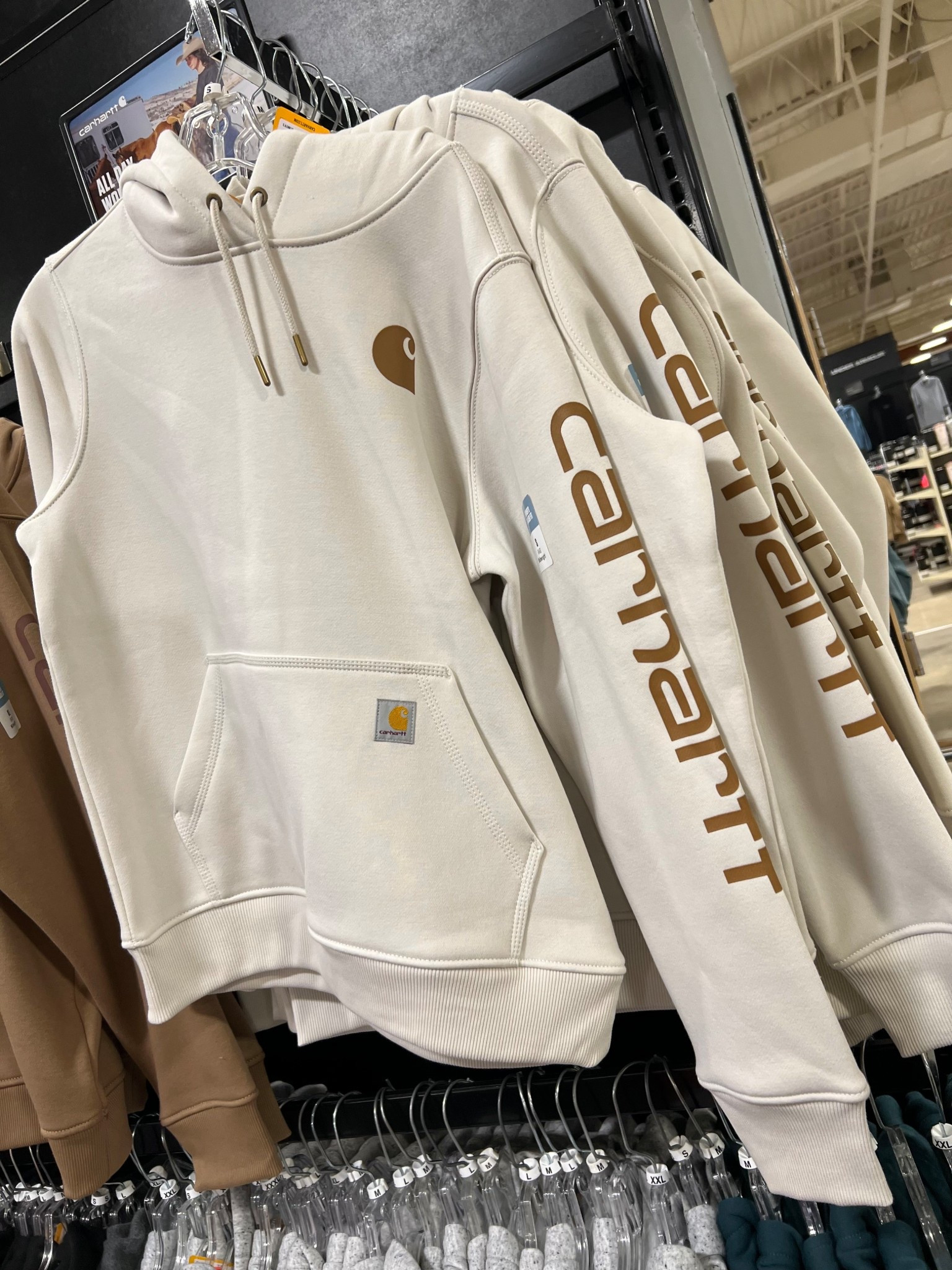 Women’s Carhartt Hoodies on SALE NOW on Amazon



#LTKActive #LTKSaleAlert #LTKCyberWeek