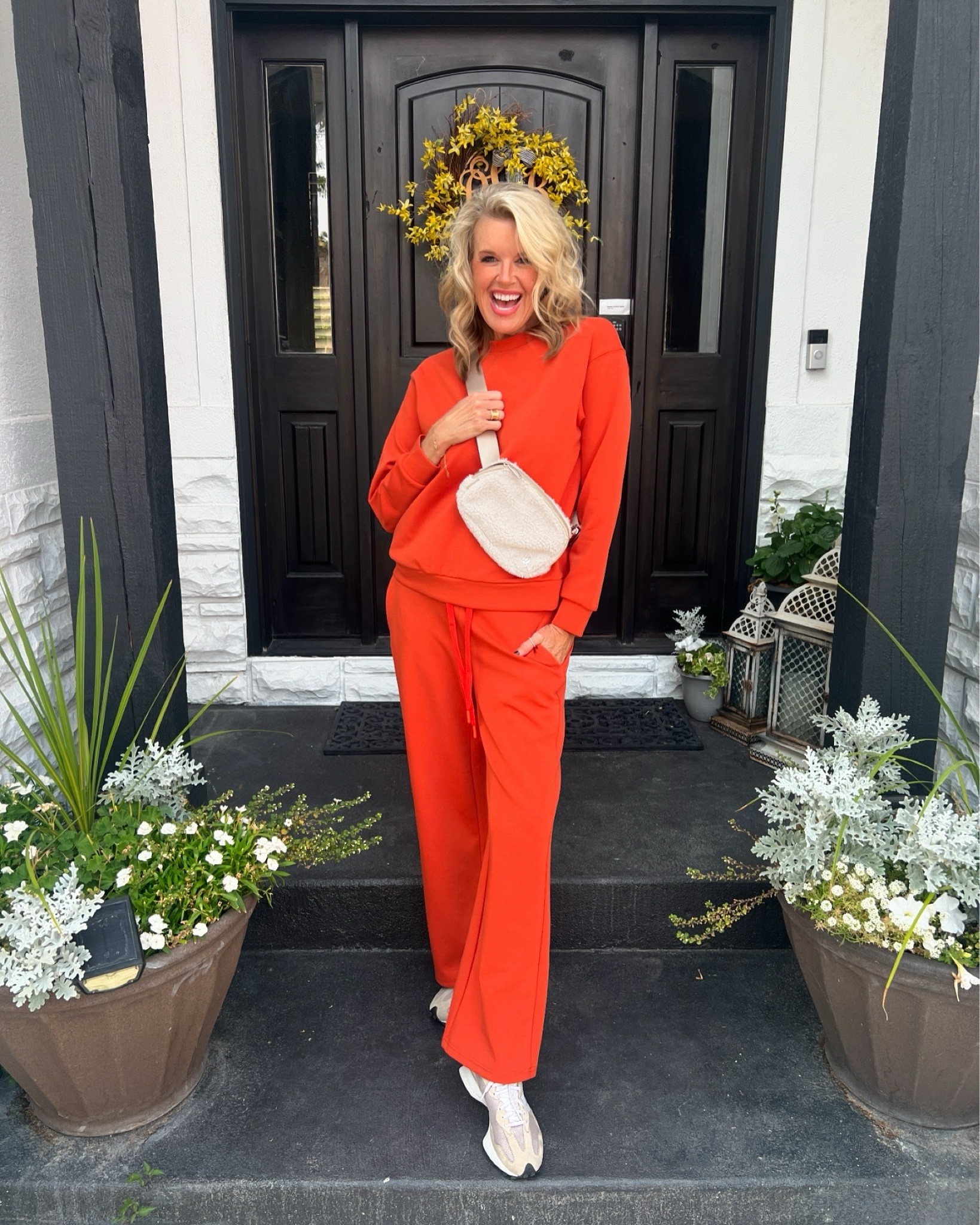 Amazon Prime big deal days

Super son and easy to wear lounge set!
Wide leg pant
Crew neck sweat shirt



#LTKxPrimeDay #LTKFindsUnder50 #LTKGiftGuide