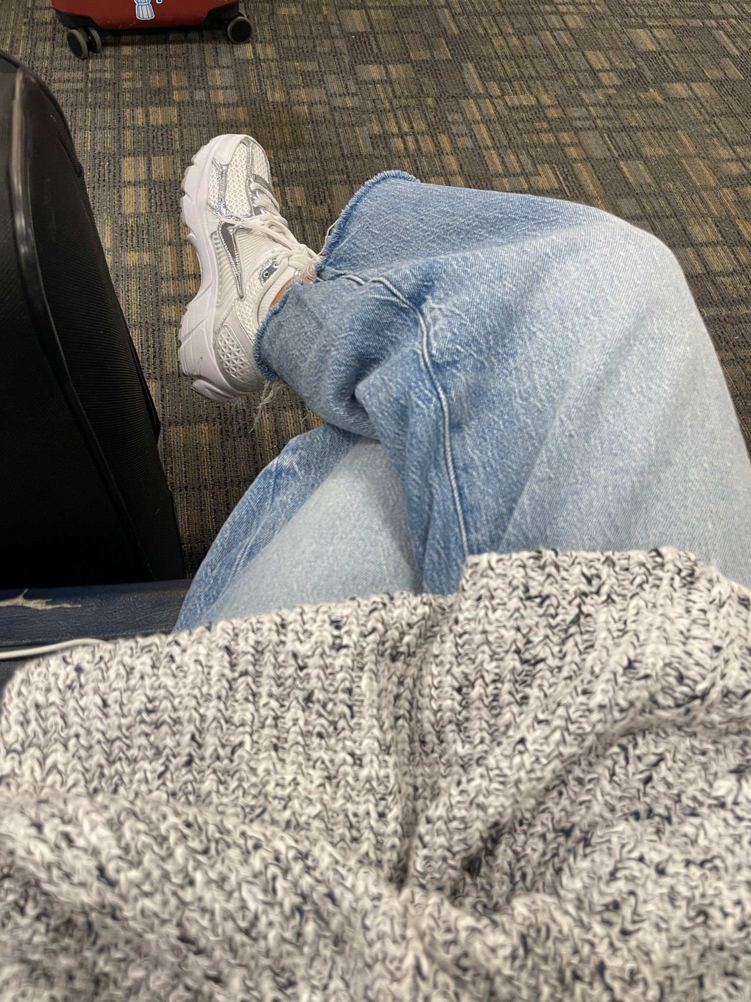 Typically don’t wear jeans when I travel but these are the comfiest jeans ever  #traveloutfit

#LTKdayinmylife #LTKootd #LTKGiftGuide