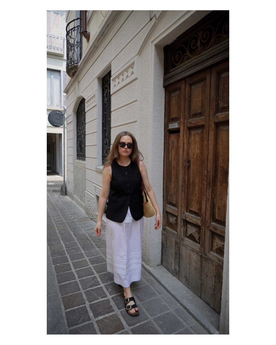 Monochrome summer 
.
.


#LTKStyleTip #LTKTravel #LTKSummerEdit