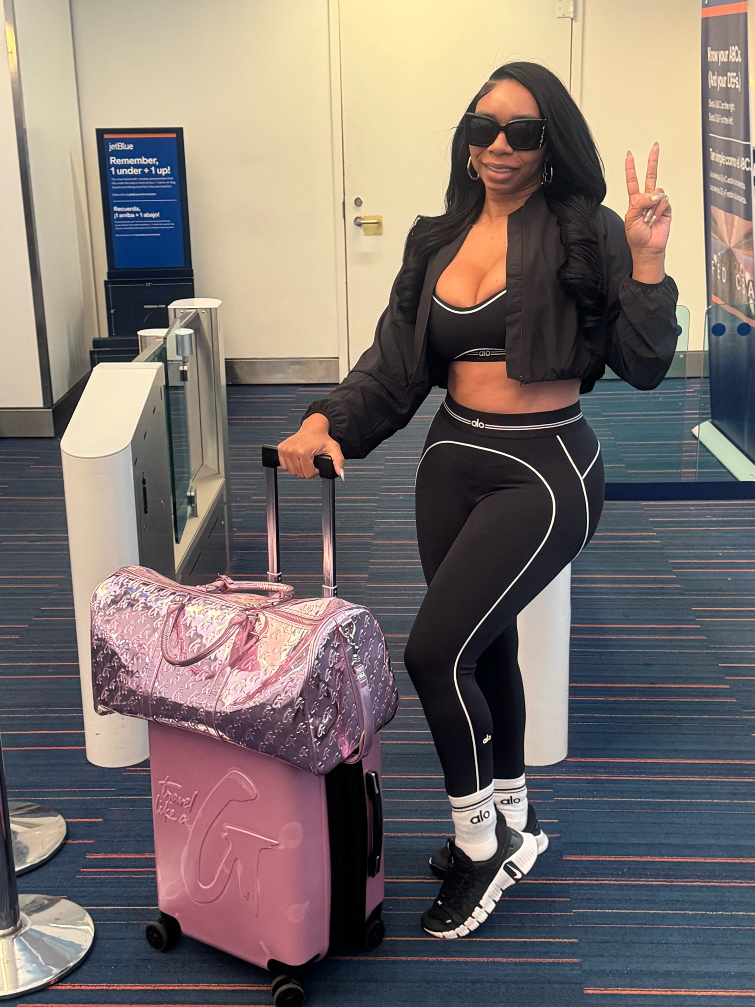 Airport fits matter

#LTKMidsize #LTKTravel #LTKActive
