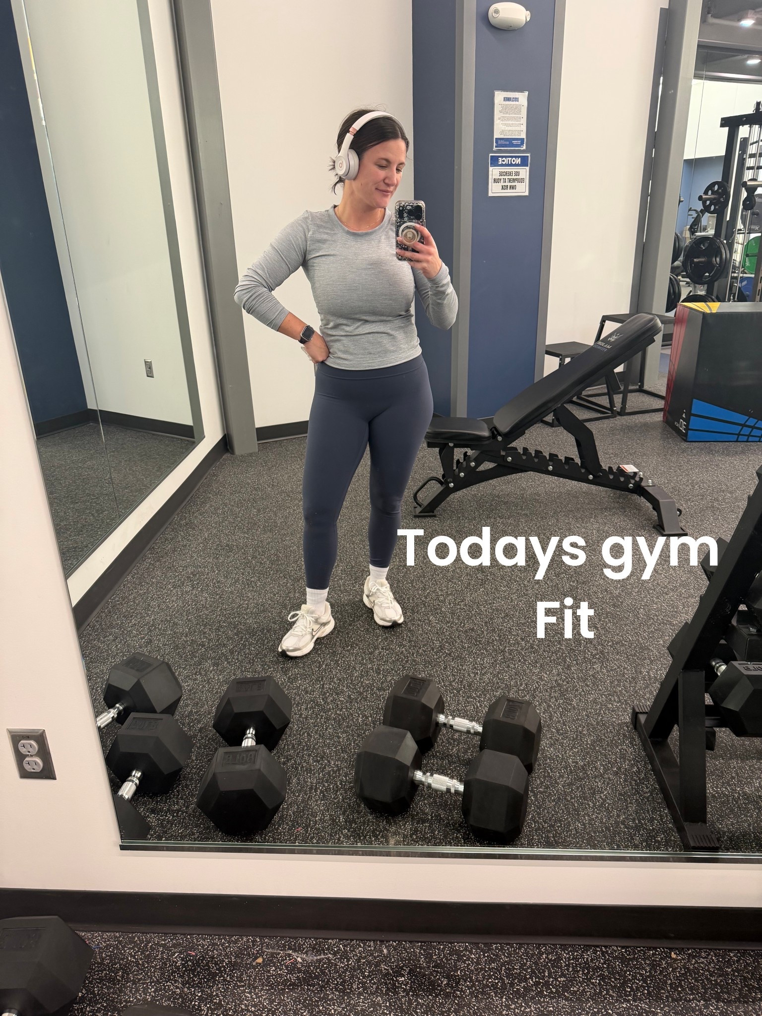 Today's gym fit! Loving these shoes! I bought the kids pair in a size 4.5 and I typically wear a women's 6! 
