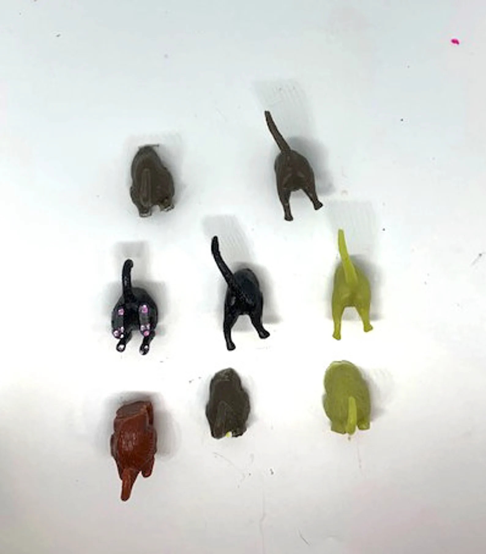 Dog Animal Butt Push Pins/Thumb Tacks Joke Magnets, Cubicle Push Pins, Fun Thumb Tacks, Joke Gift... | Etsy (Global)