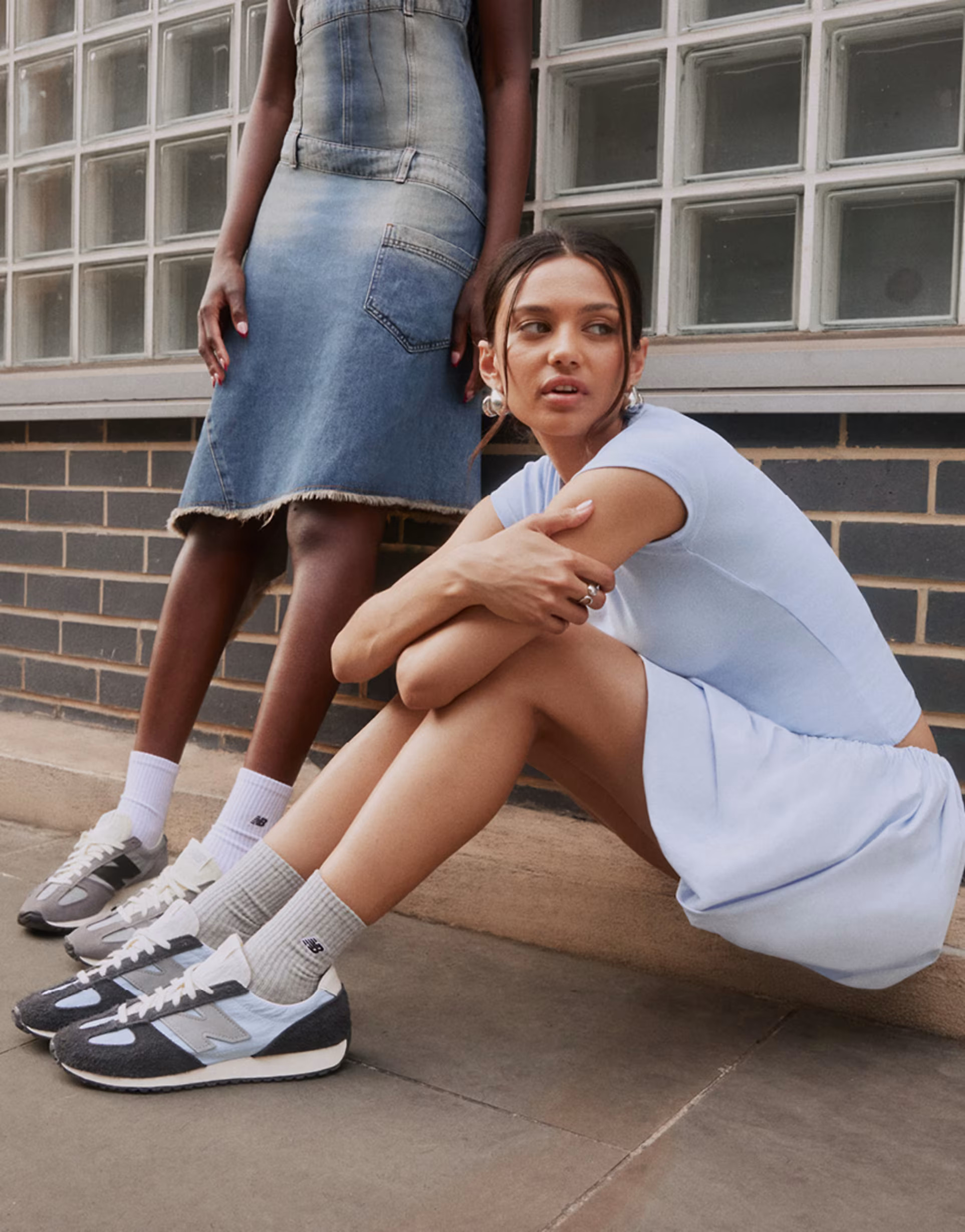 New Balance 471 unisex trainers in navy | ASOS (Global)