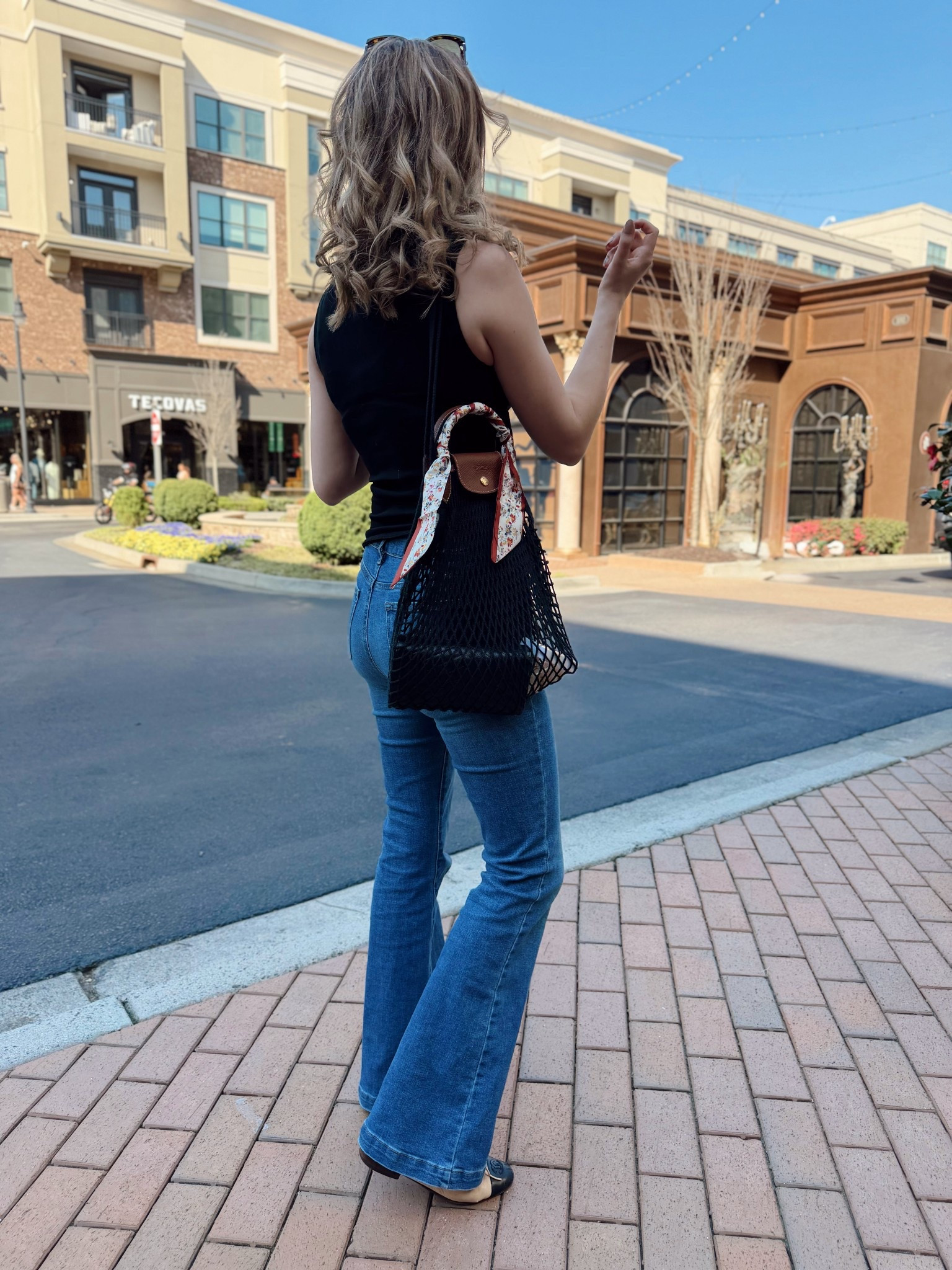 OOTD & bag of the day

Longchamp Le Pliage le filet 🖤

The best jeans ever! Sofia Vergara Melissa jeans from Walmart

#LTKdayinmylife #LTKootd #LTKgrwm