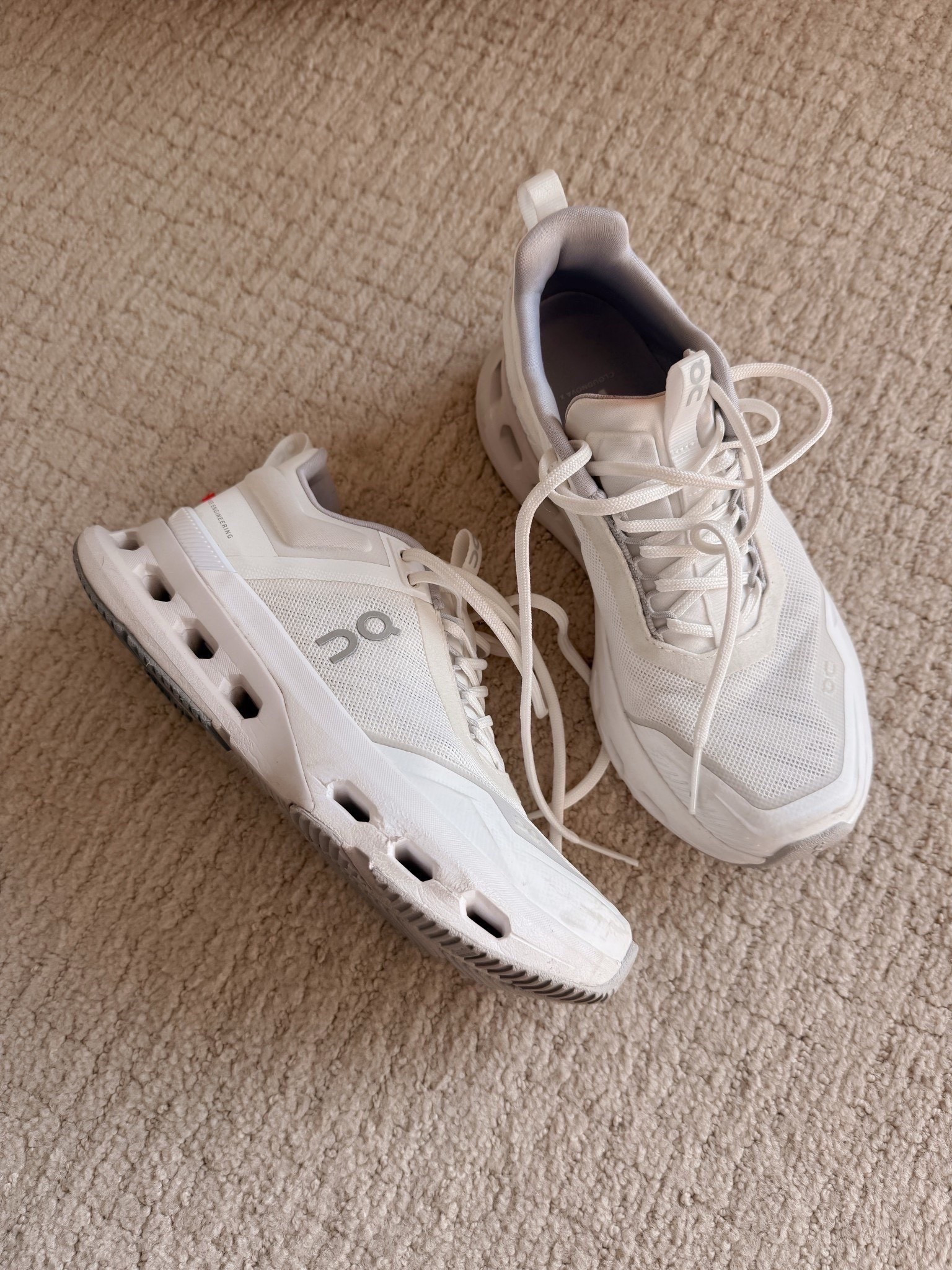 My most worn athletic sneaker in 2025 and they’re still in stock 🙌🏼 I went true to size

Athletic sneakers, sneaker finds, running shoes, on clouds, Almostreadyblog, Amanda west 

#LTKfitnessgoals #LTKOver40 #LTKgrwm