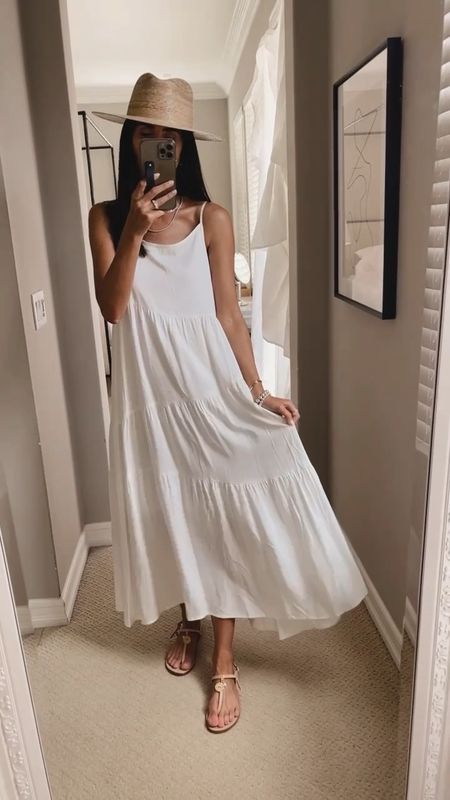 I love this maxi dress from Amazon especially because it has lining and it's available in multiple colors. I'm just shy of 5-7" wearing a size small #StylinByAylin #Aylin

#LTKVideo #LTKStyleTip #LTKSeasonal