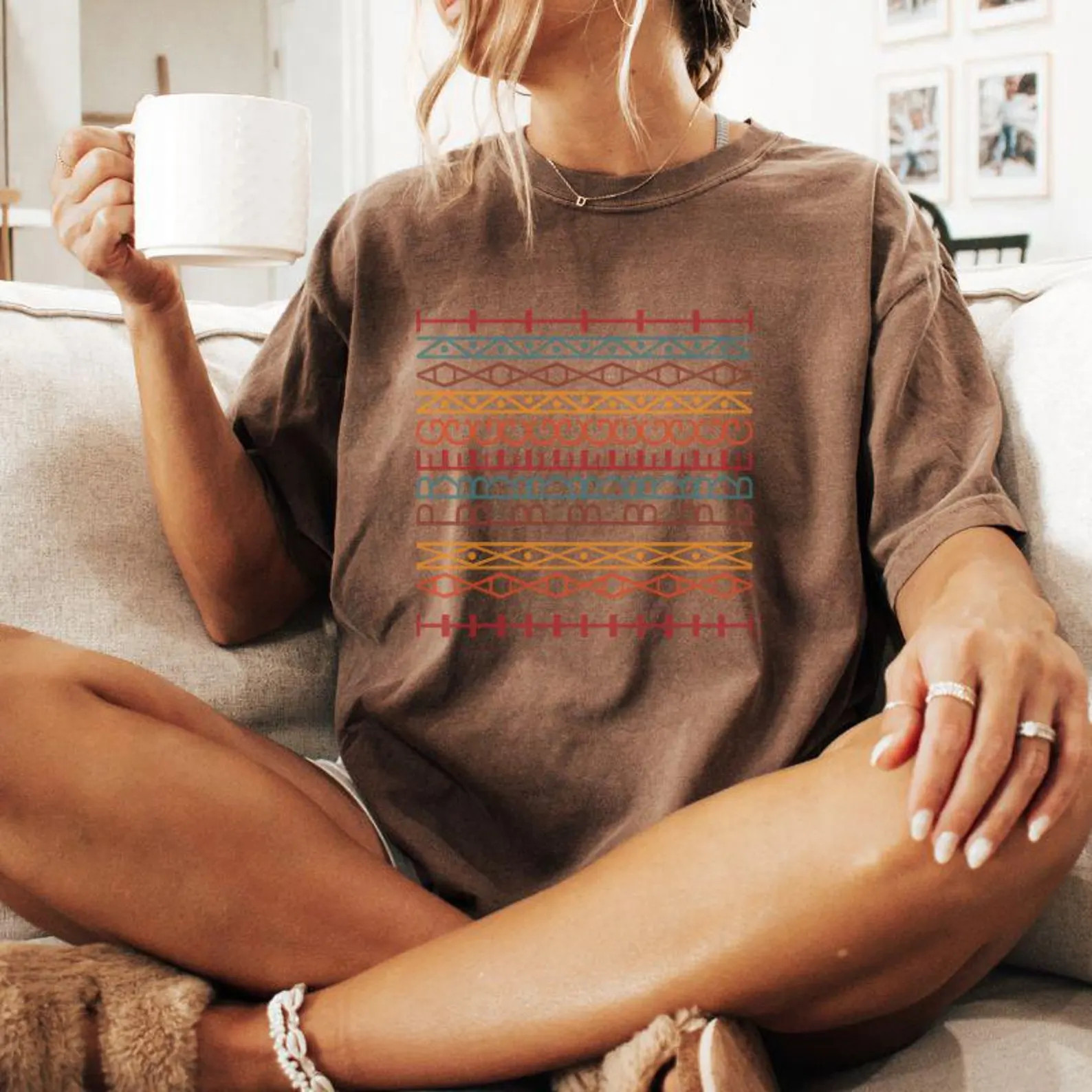 Pregnancy Reveal Shirt Subtle Baby Reveal T-shirt Best Friend Pregnancy Gift Maternity Shirt Mama... | Etsy (US)