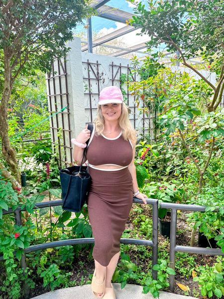 Cloud slides for women
Comfortable slides 
Midi dress with cutouts 
Maxi dress 
Vacation outfit 
Givenchy tote bag 
Givenchy tote bag 
Chloe tote bag 
Pink baseball cap
Pink baseball cap
Chloe dupe tote bag 
Vici discount code

Vici discount code: Kissthisstyles20

#LTKstyletip #LTKSeasonal