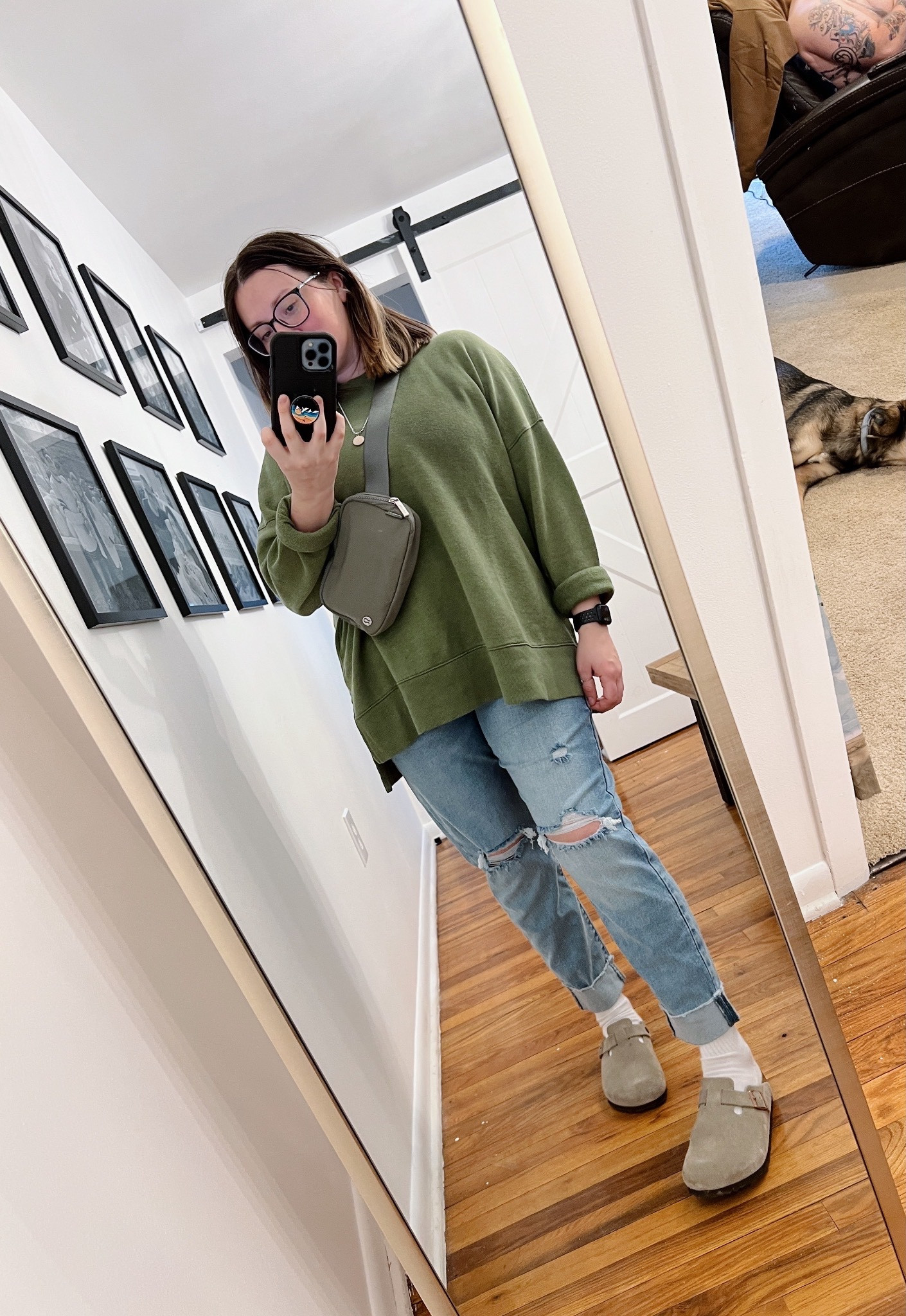 Lululemon belt bag
Sweatshirt - Walmart
Jeans - Levi
Birkenstock Bostons

#LTKfit #LTKcurves #LTKFind