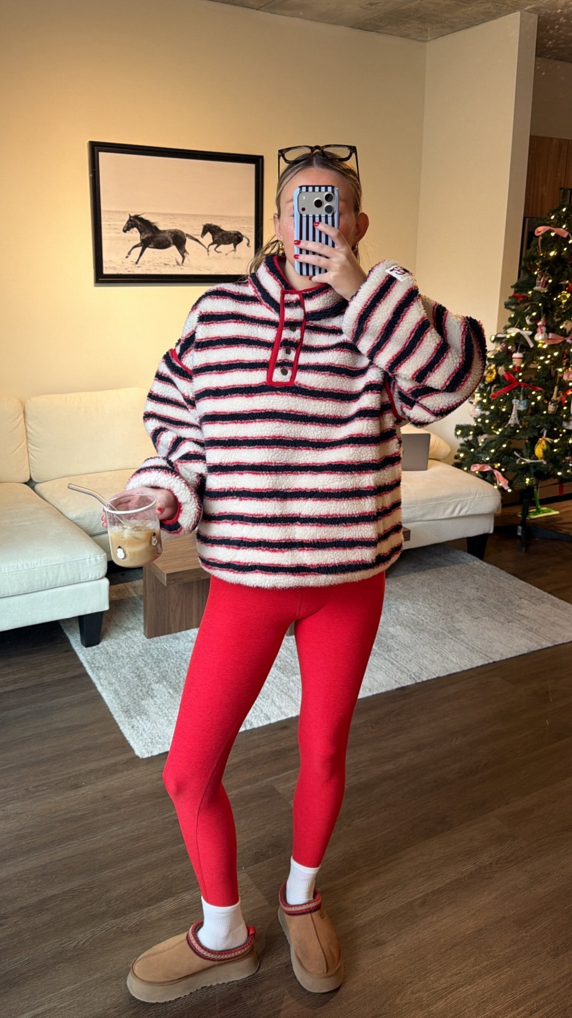 Wearing a medium fleece and XS leggings!!

#LTKGiftGuide #LTKStyleTip #LTKFindsUnder100