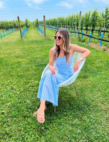 #hillhousehome #napdress a perfect pick for a #summer day wine tasting on Long Island’s North Fork 🍷🍇 

#LTKtravel #LTKstyletip #LTKSeasonal