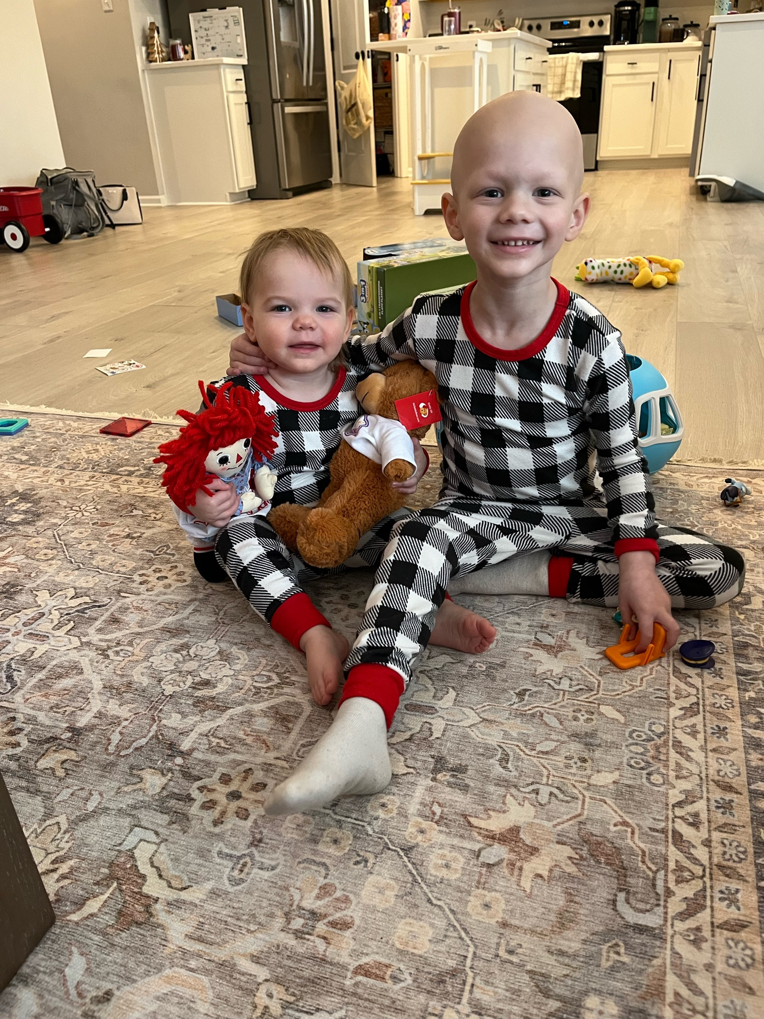 matching | pajamas | matching set | pajama set | plaid | winter | sibling matchingg

#LTKKids #LTKSeasonal #LTKFamily