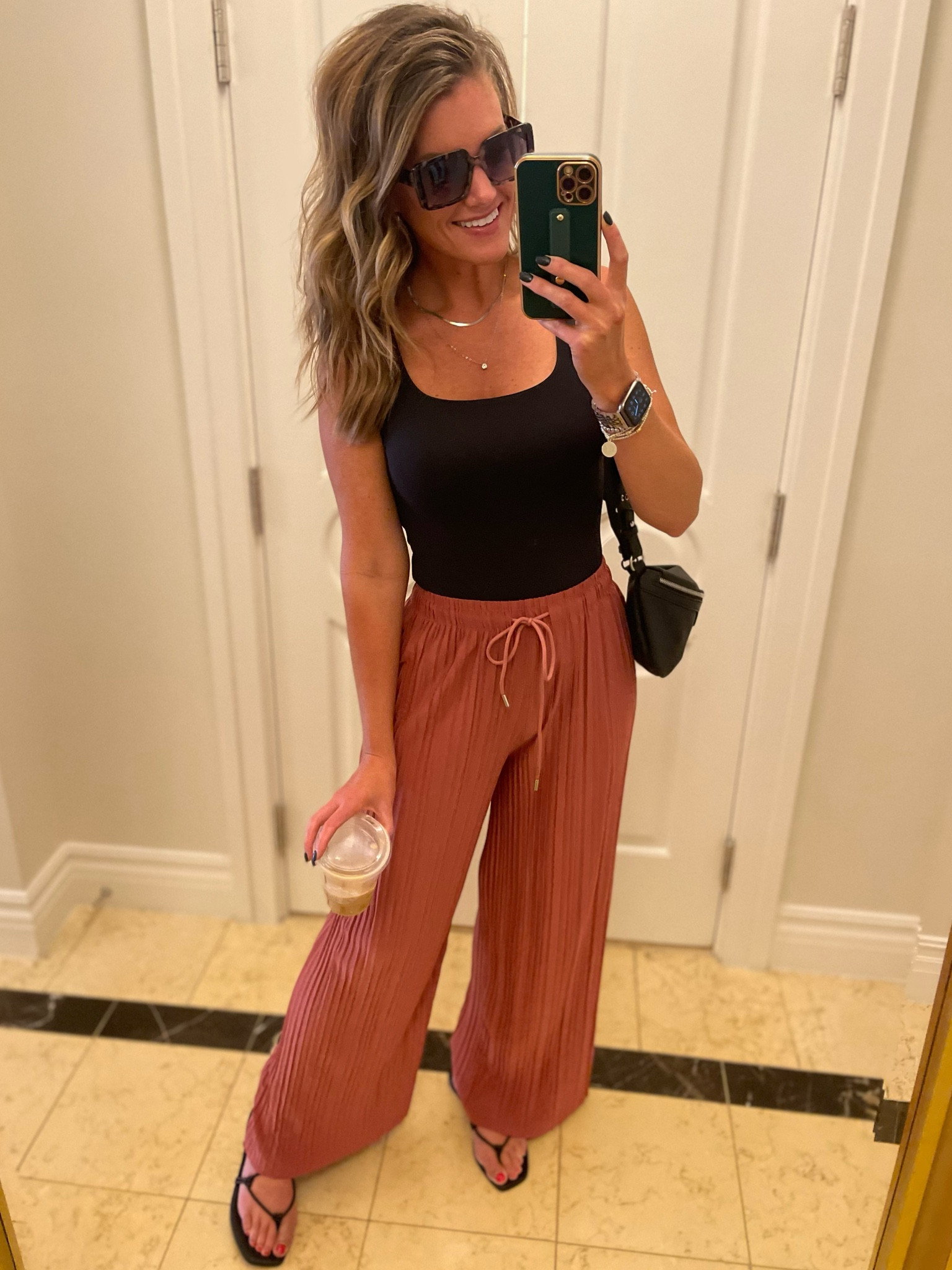 Vegas day 2

#LTKfindsunder50 #LTKstyletip #LTKtravel