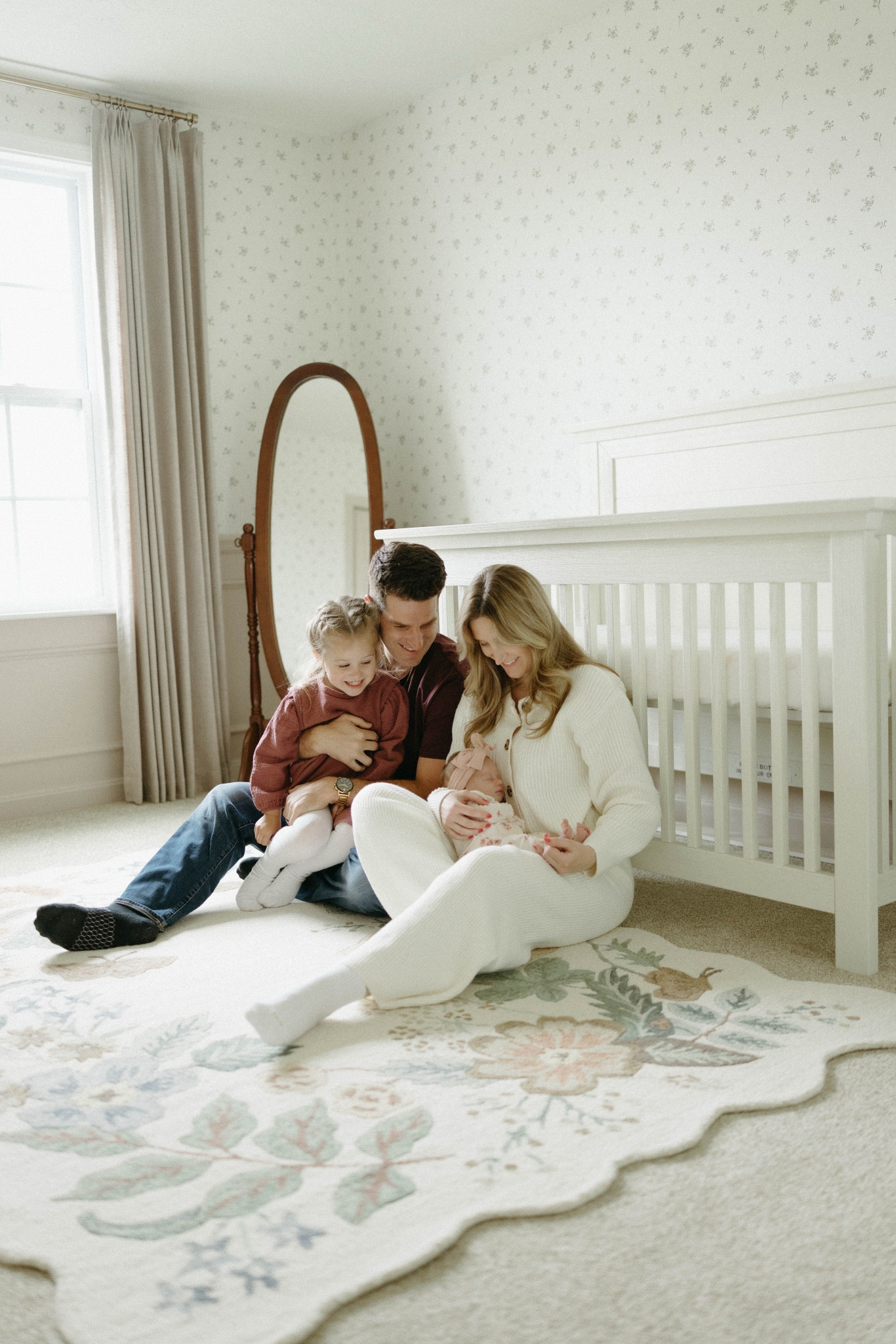 Family photo outfit links and nursery links