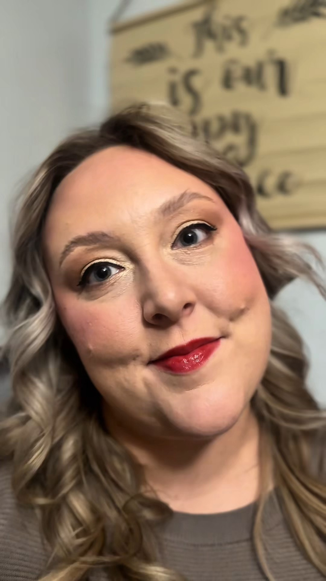 This Holiday Bundle by Sacheu includes a peel off lip liner and lip glaze elixir in the shade RED-Y OR NOT. This is the perfect red lip for Christmas, New Years, Valentine’s Day or any date night! This would also make the perfect stocking stuffer for you Mom, sister, daughter, or wife! Head to my LTK to grab it while it’s on sale. 

Holiday
Holiday lip
Red
Red lip
Lip stain
Lip stick
Lip gloss
Christmas makeup
Christmas lip
New Year’s Eve makeup
Christmas look
New Year’s Eve look
Valentine’s Day makeup
Valentine’s Day look
Date night
Date night look
Date night makeup
Date night lipstick
Date night red lip
GRWM
Content creator
Small content creator
Micro influencer 
LTK
Sacheu
Christmas gift
Gifts
Gifts for her
Stocking stuffer



#LTKBeauty #LTKSaleAlert #LTKgrwm