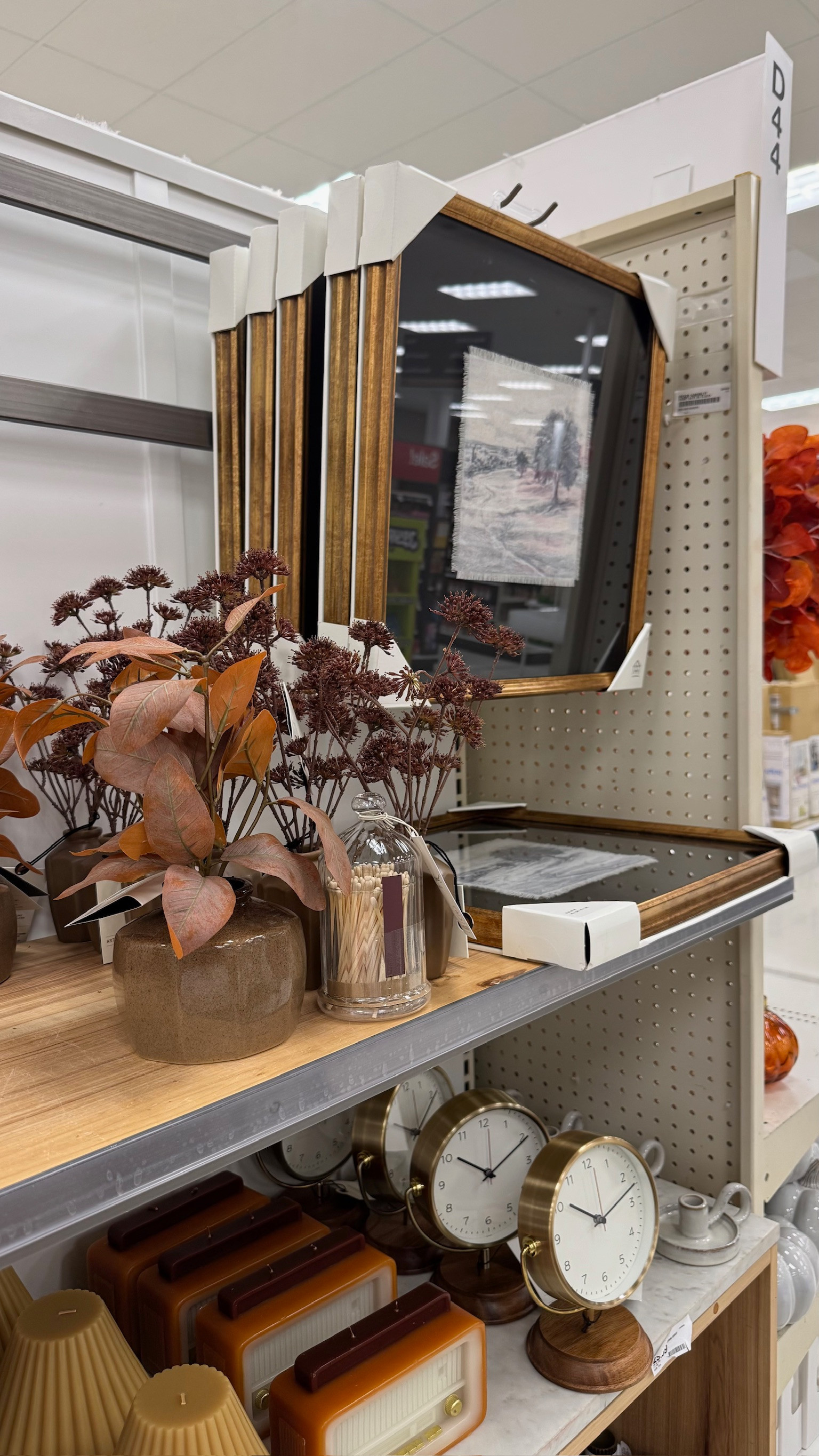 Simple Target touches that instantly elevate a space!

Hearth & Hand’s mirrors, clocks, and neutral accents bring that timeless, cozy vibe home all fall long! 

 