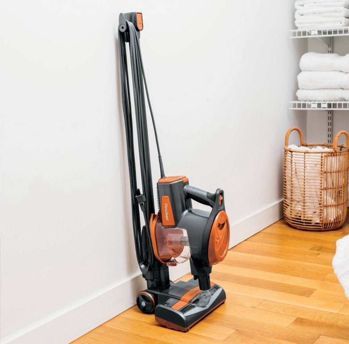 Target deal days gadgets 

#target #targetdeals #vacuum #icemaker #nuggetice 

#LTKSaleAlert #LTKHome #LTKPets