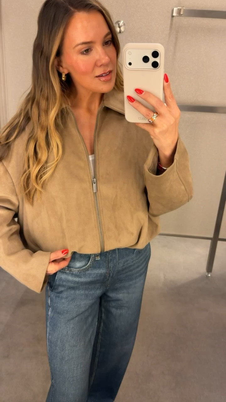 Great neutral color, faux suede jacket.

Size: medium

Nordstrom Anniversary Sale Picks

#LTKootd #LTKSaleAlert #LTKSeasonal