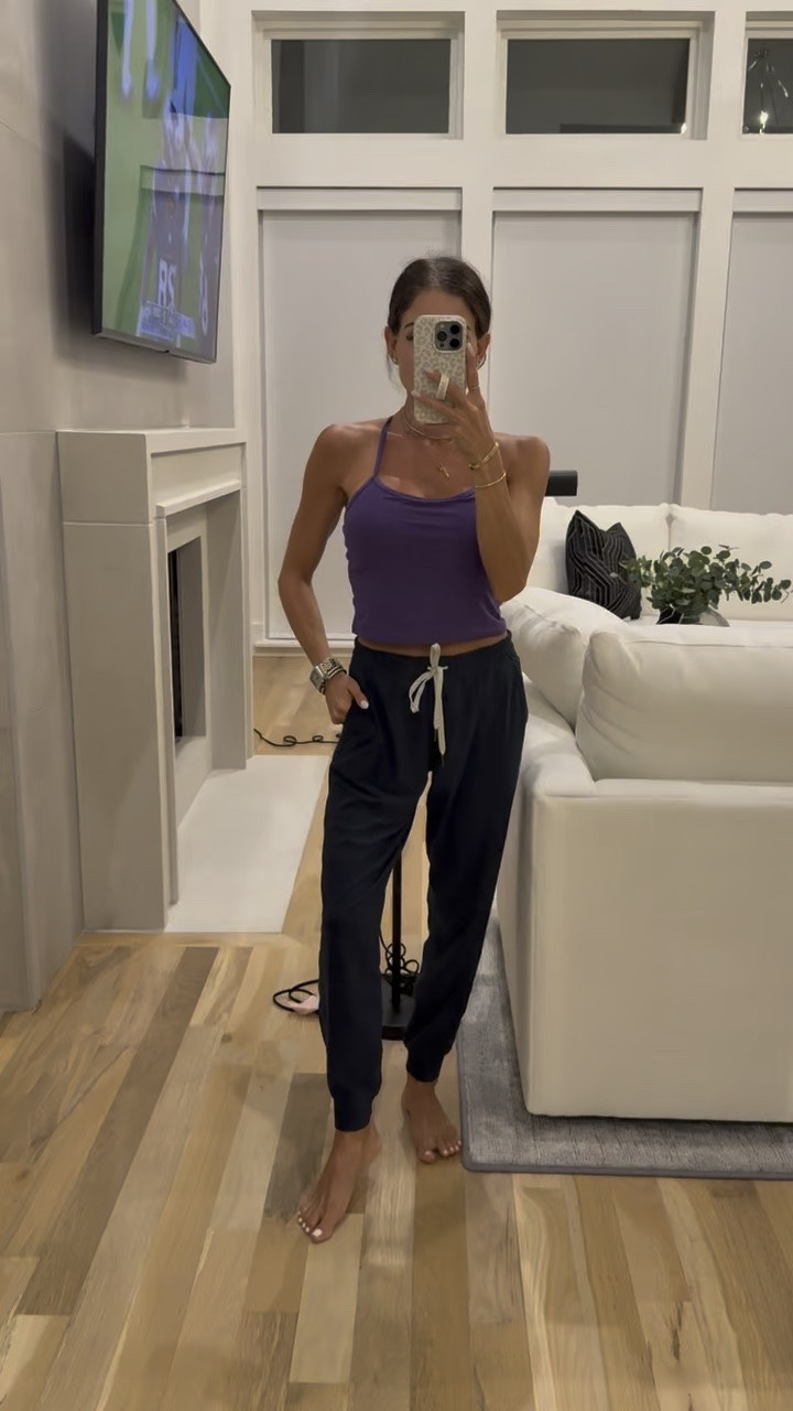 Look for less Vuori joggers size xs and tank with bra size xs Amazon finds

#LTKPetite #LTKSaleAlert #LTKootd