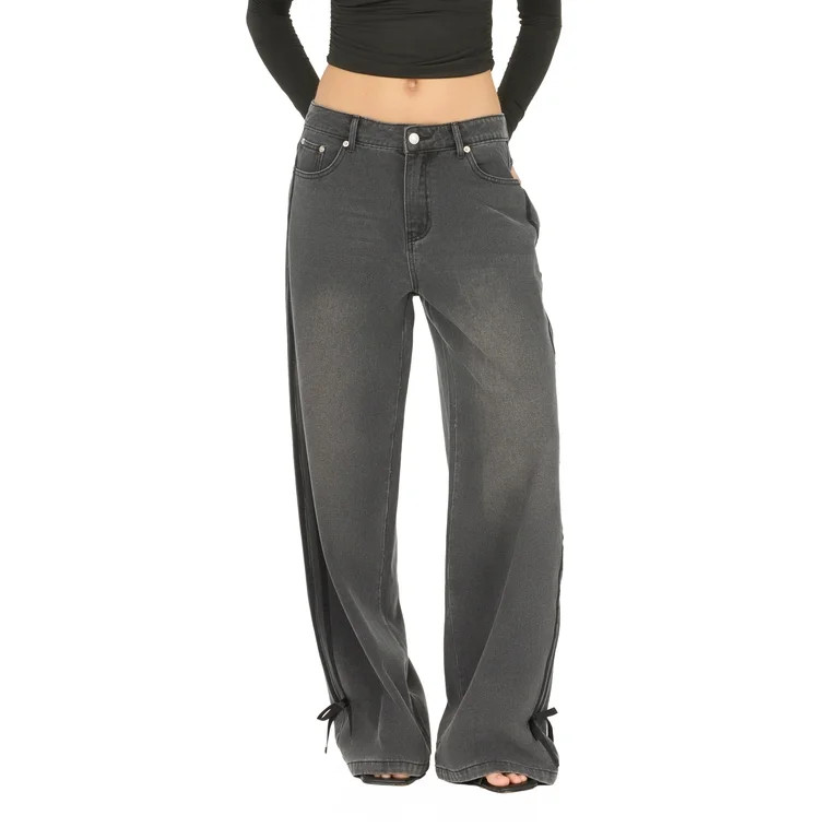 Forever 21 Women's Low Rise Baggy Fit Jeans with Side Stripes and Bow Accents, Sizes 0-14 | Walmart (US)